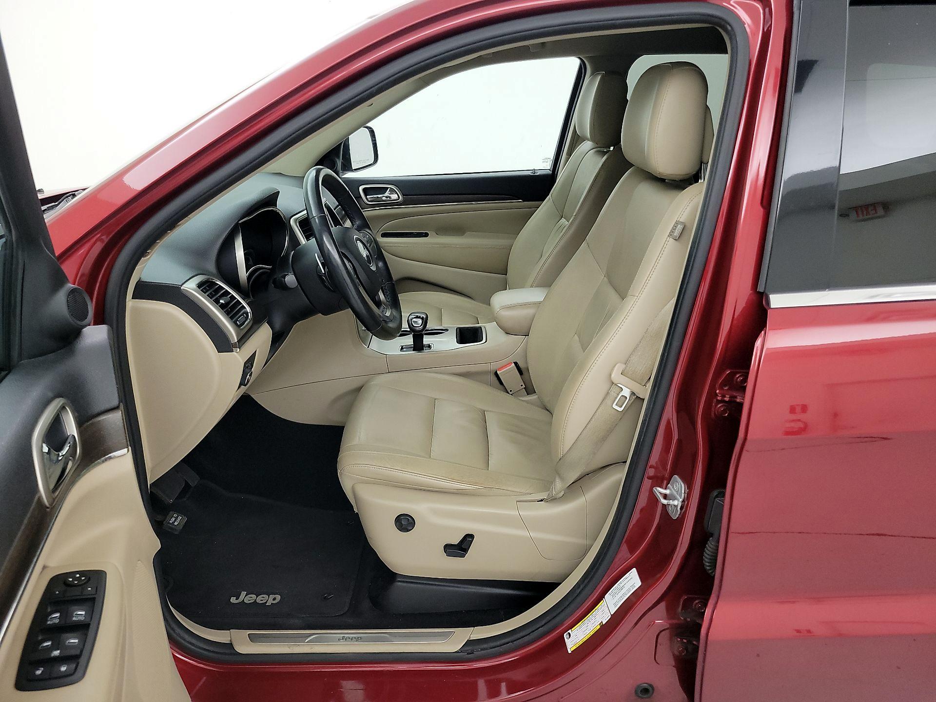 Thumbnail: 2014 Jeep Grand Cherokee - 11