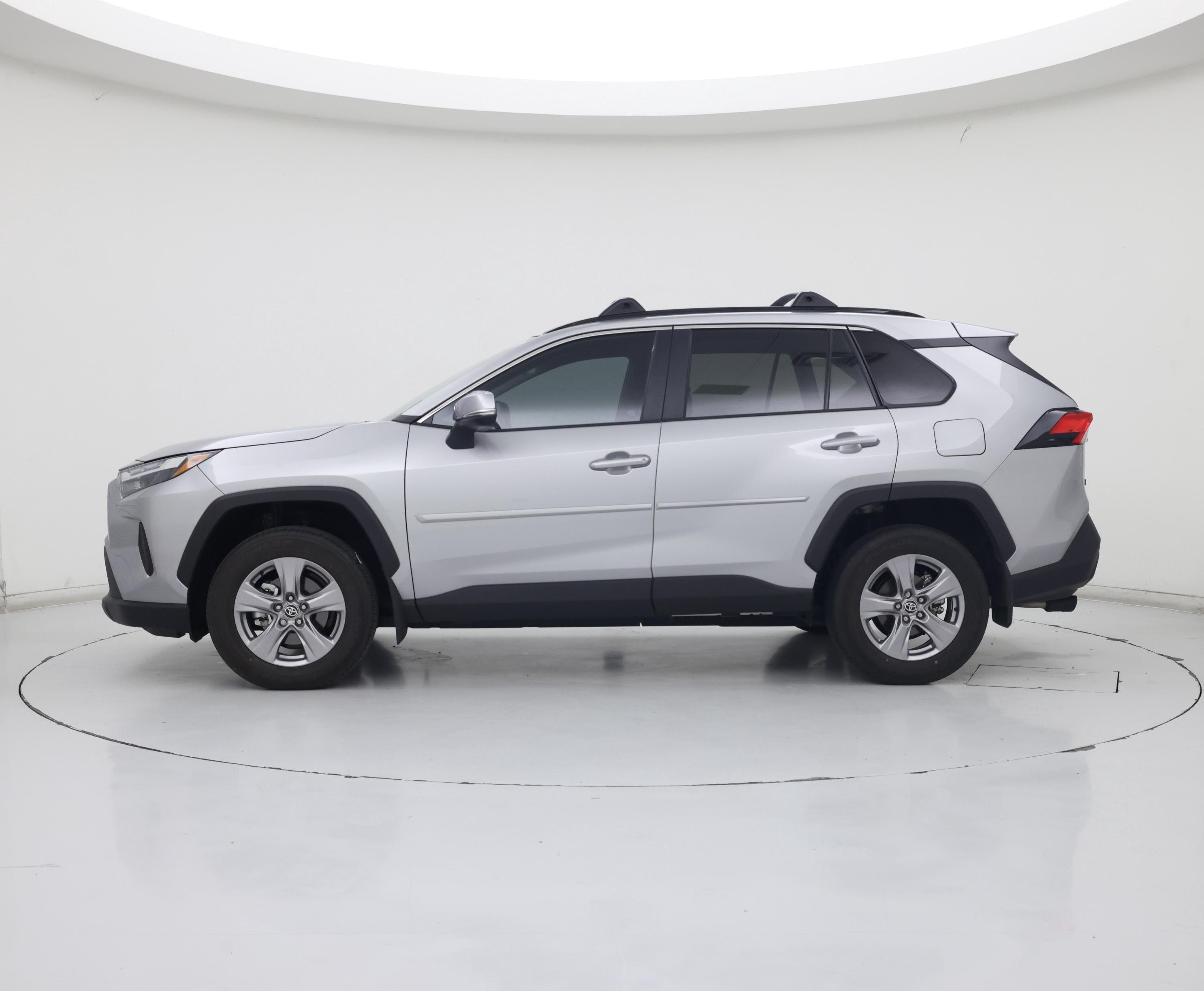 Thumbnail: 2025 Toyota RAV4 - 3