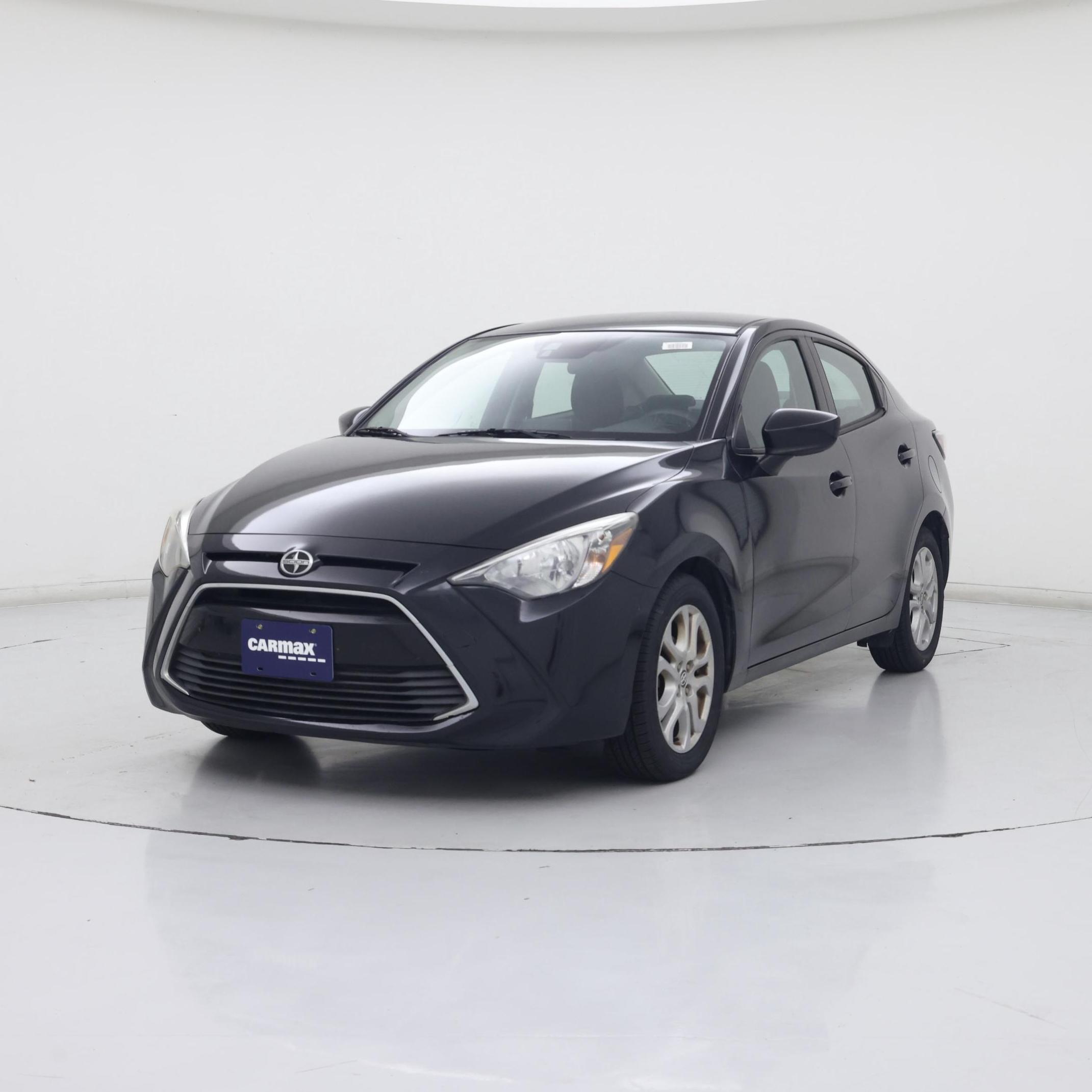Thumbnail: 2016 Scion iA - 4