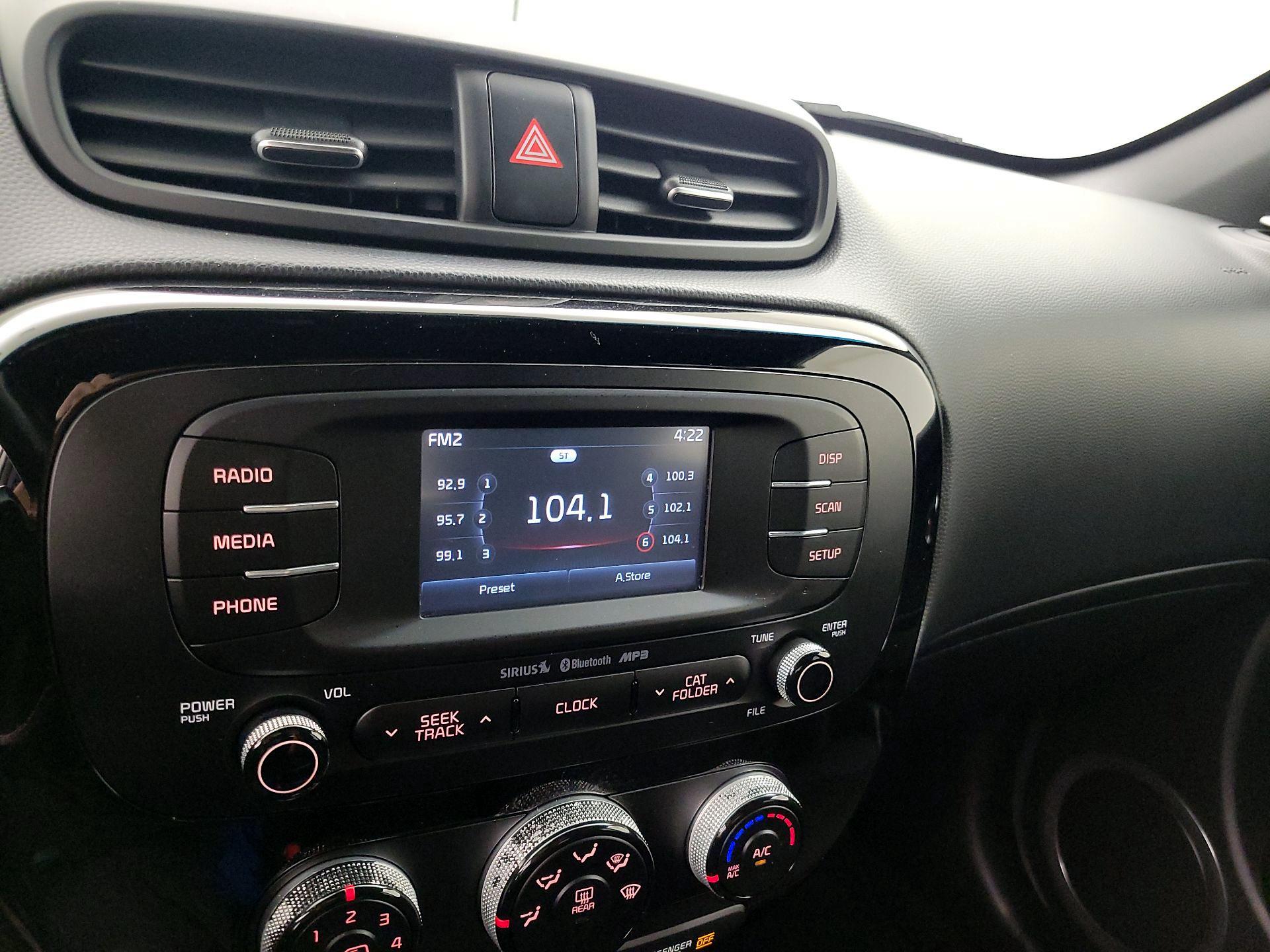 Thumbnail: 2016 Kia Soul - 15
