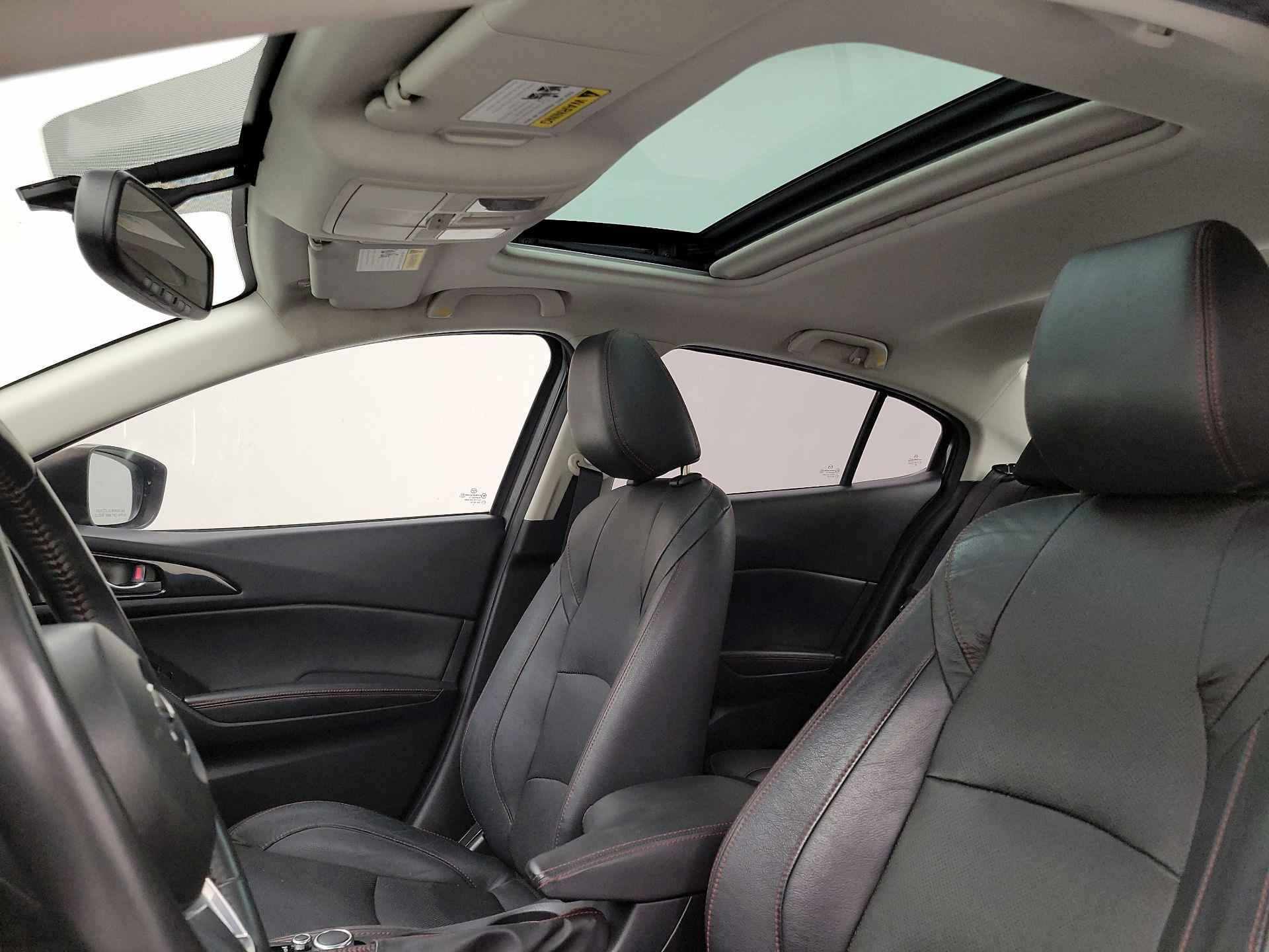 Thumbnail: 2015 Mazda Mazda3 - 20