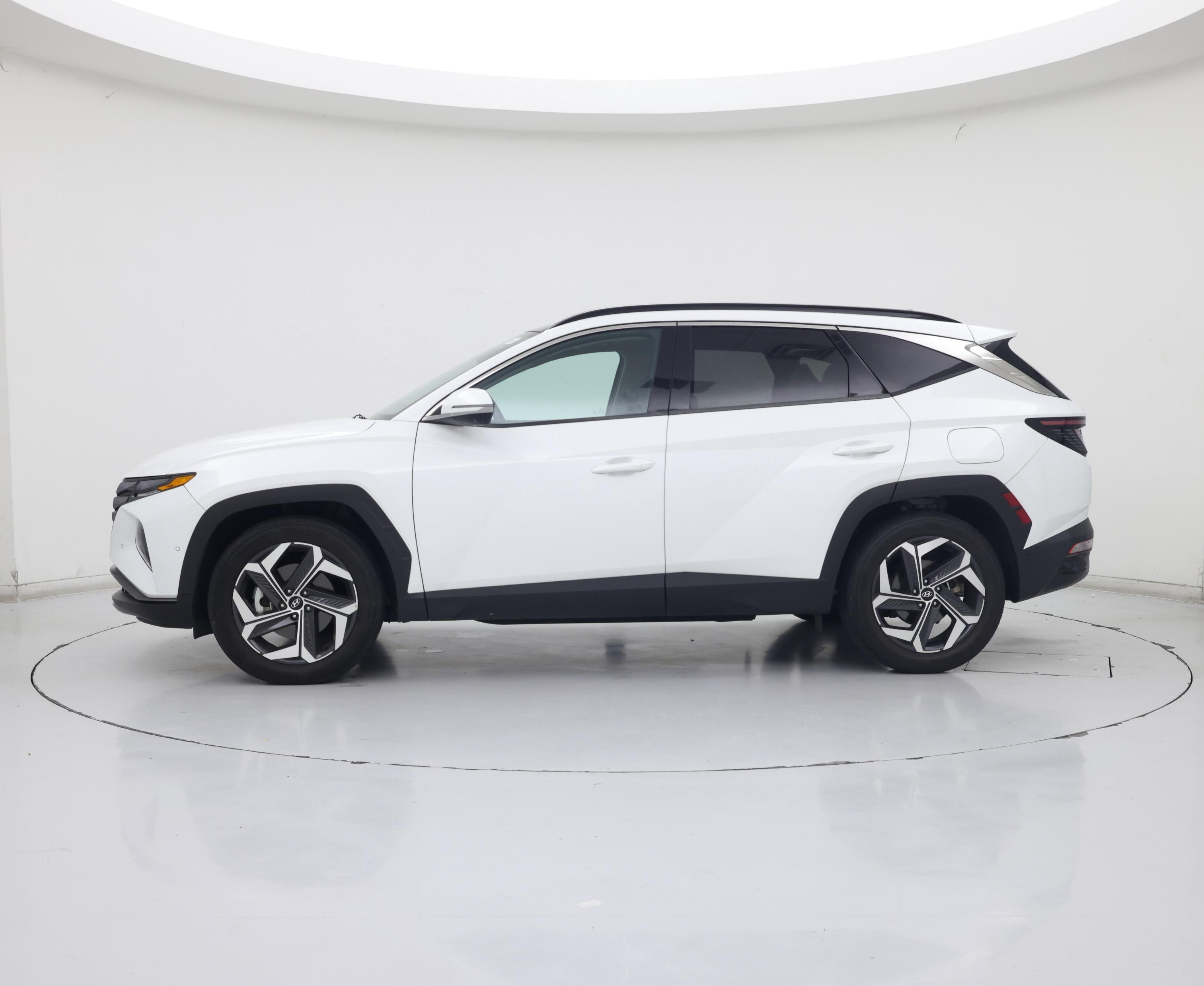 Thumbnail: 2022 Hyundai Tucson - 3
