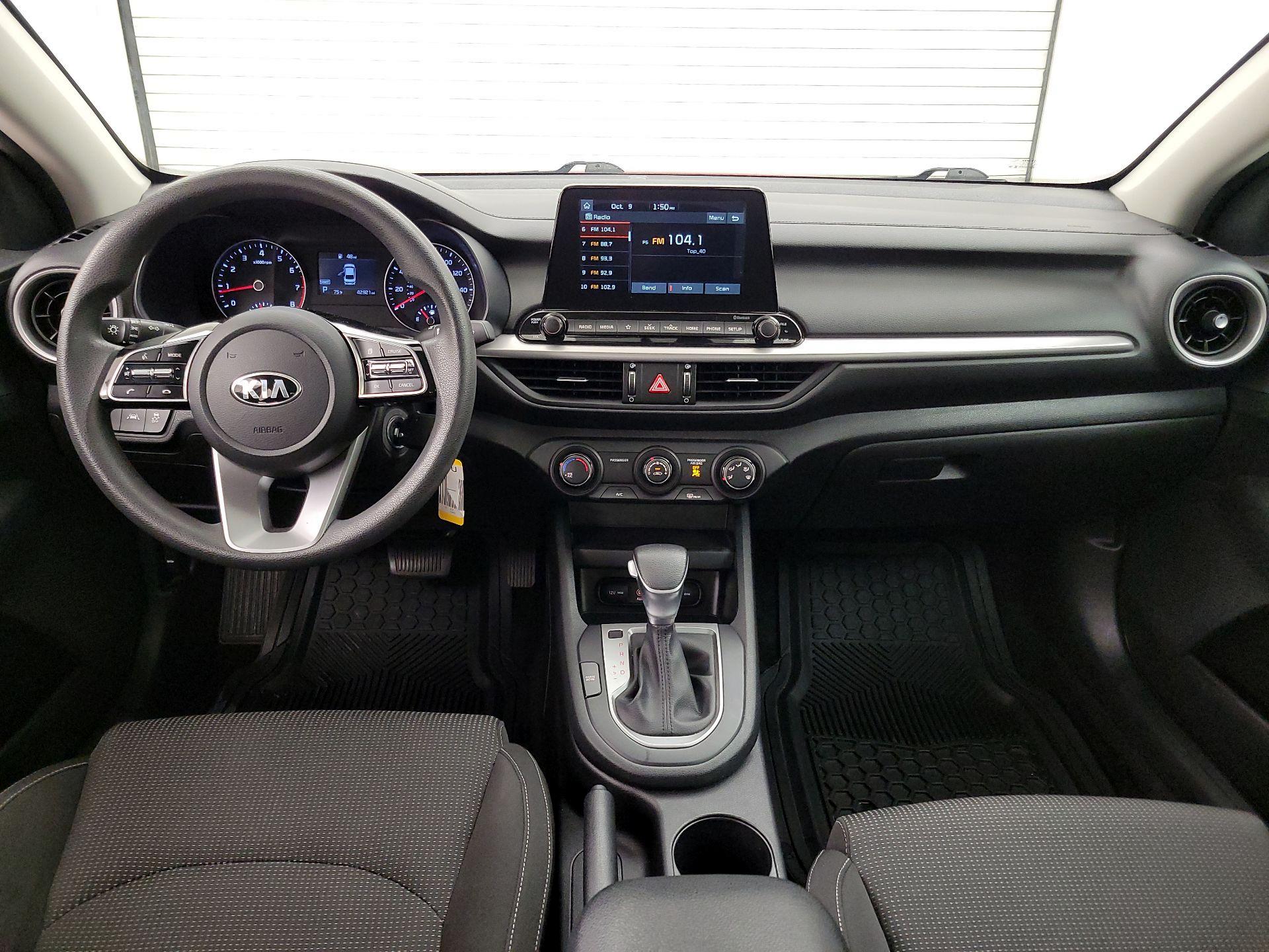 Thumbnail: 2021 Kia Forte - 9