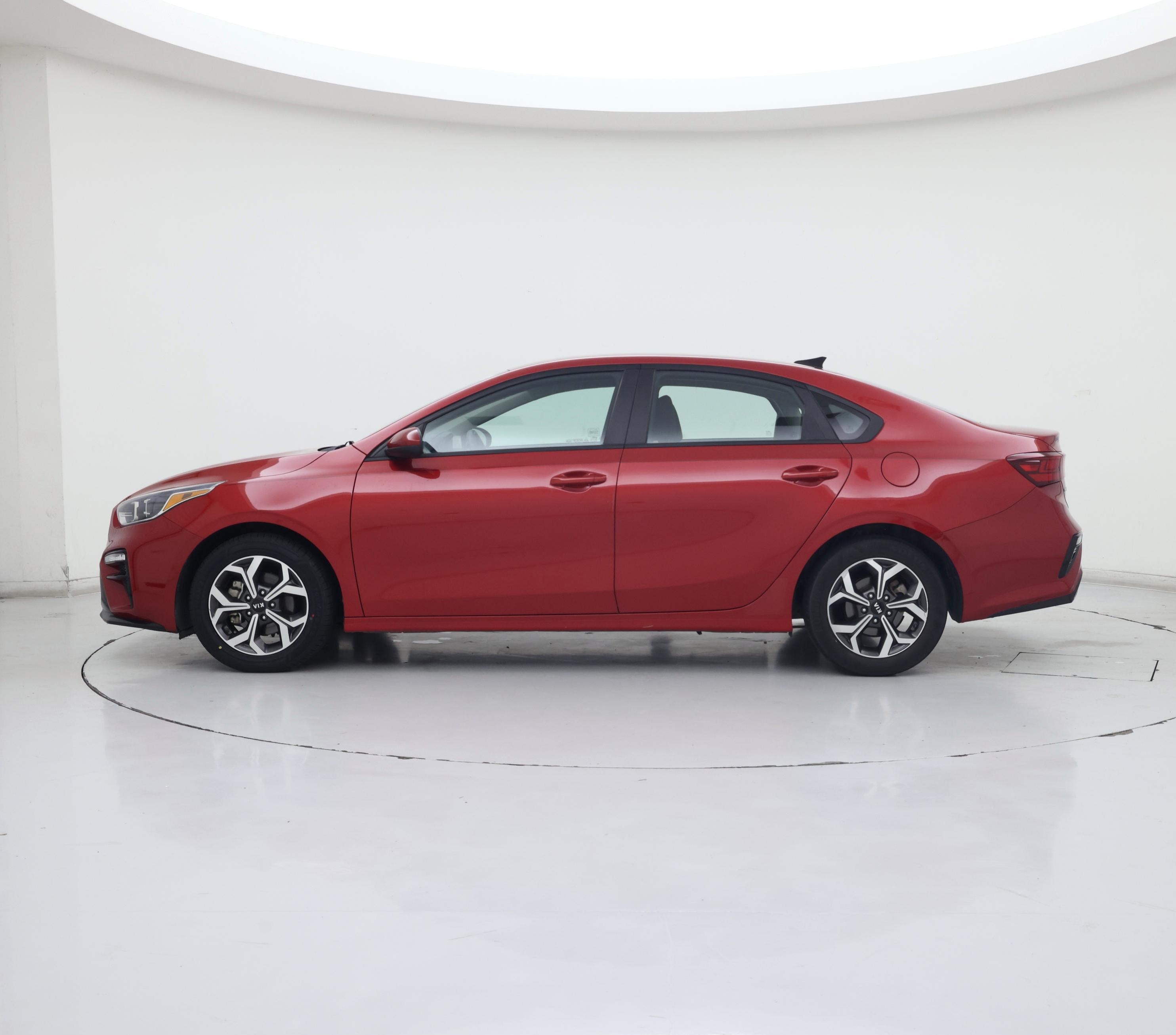 Thumbnail: 2021 Kia Forte - 3