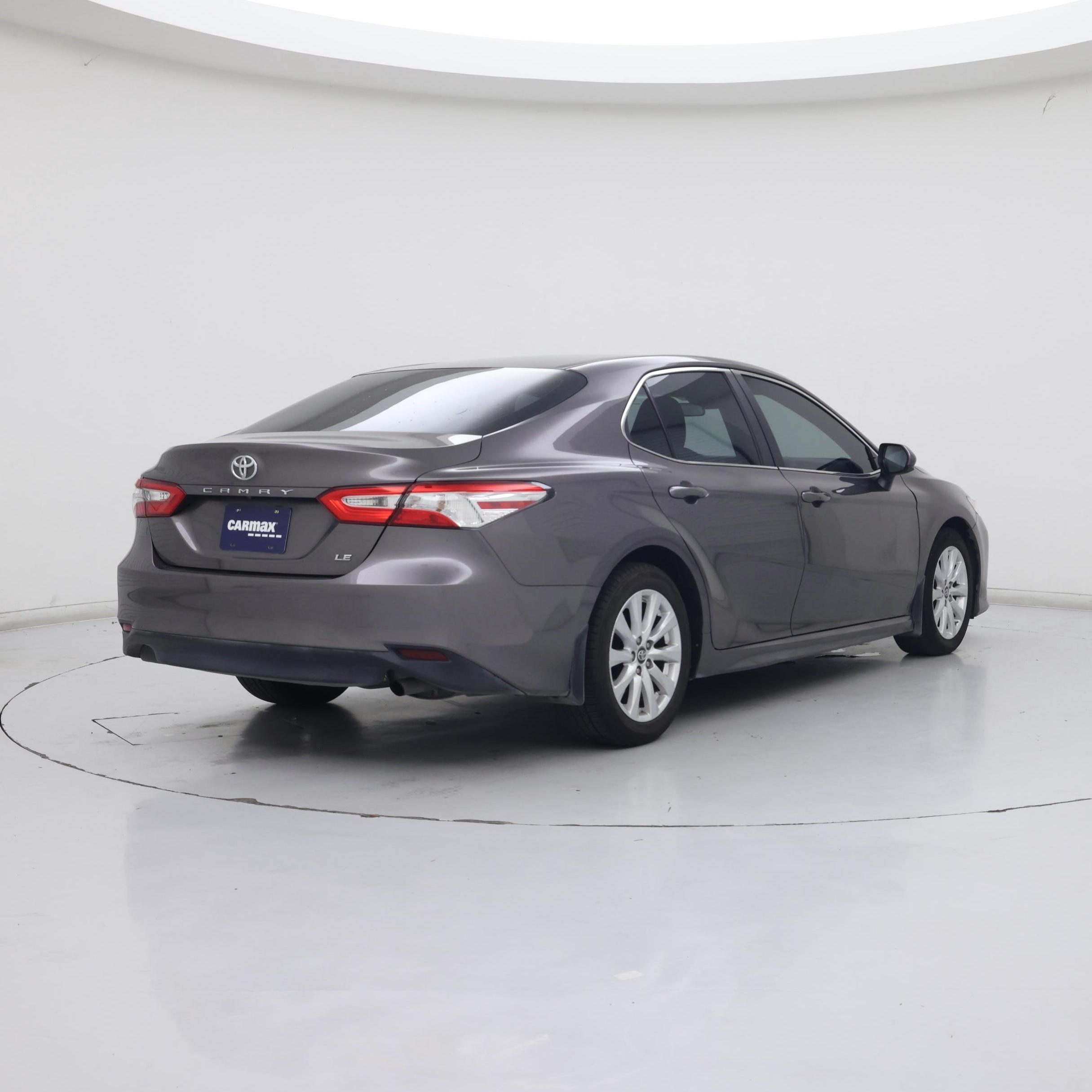 Thumbnail: 2018 Toyota Camry - 8