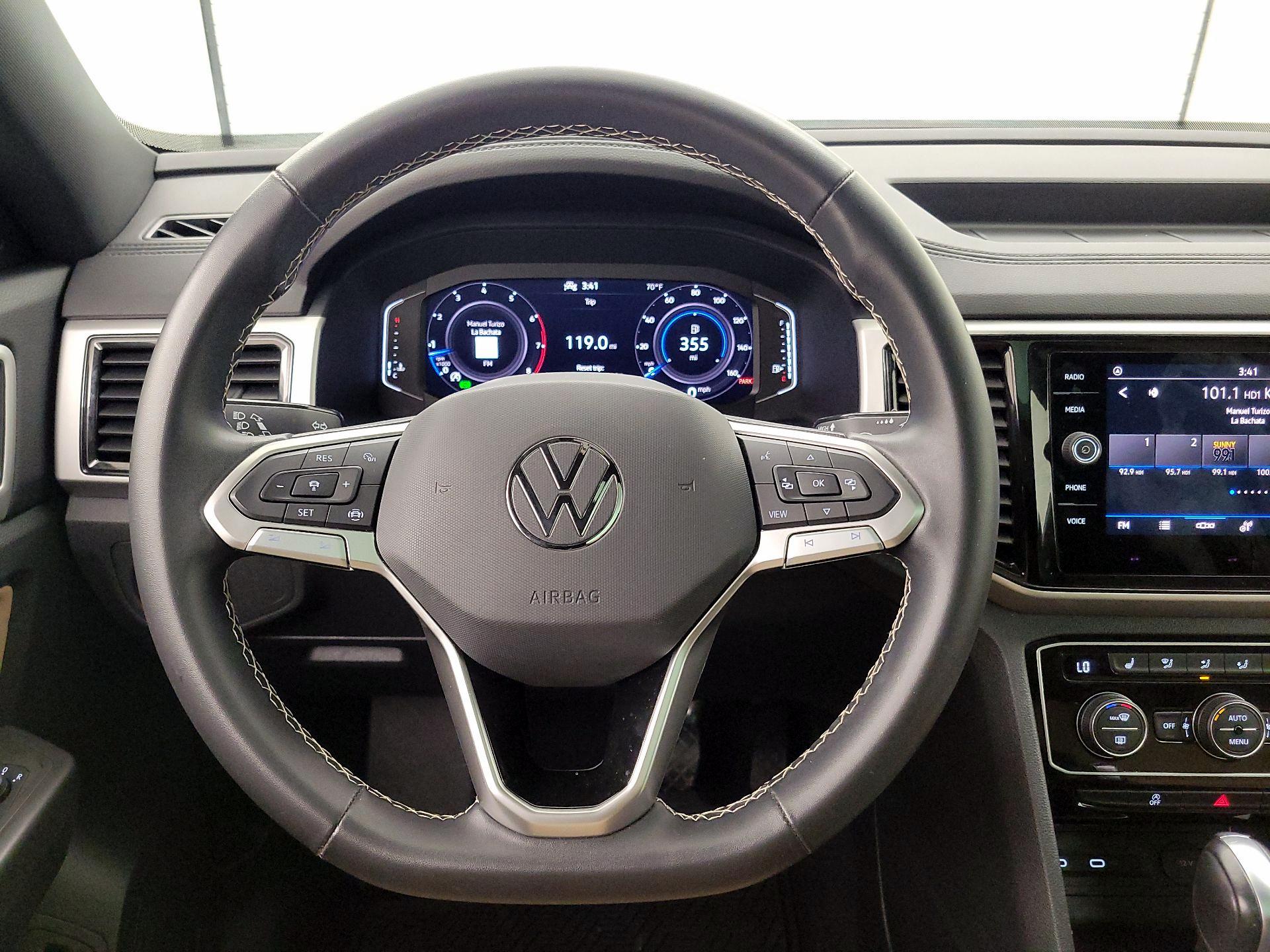 Thumbnail: 2023 Volkswagen Atlas - 10