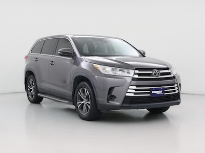 Gray 2019 Toyota Highlander LE