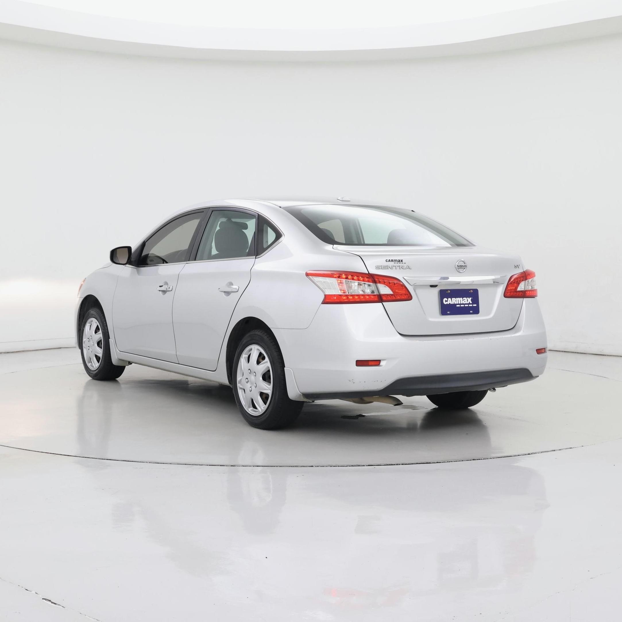 Thumbnail: 2015 Nissan Sentra - 2