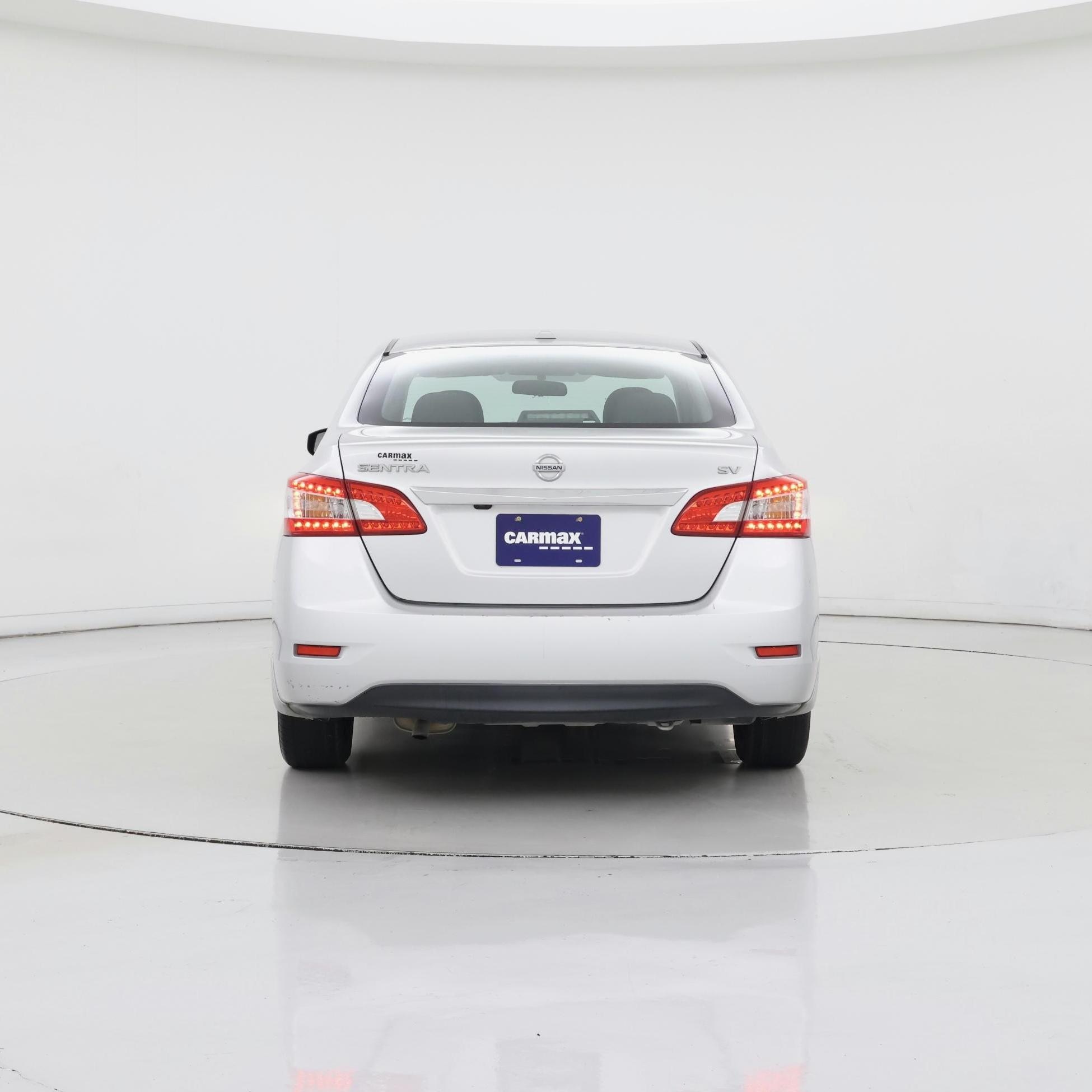 Thumbnail: 2015 Nissan Sentra - 6