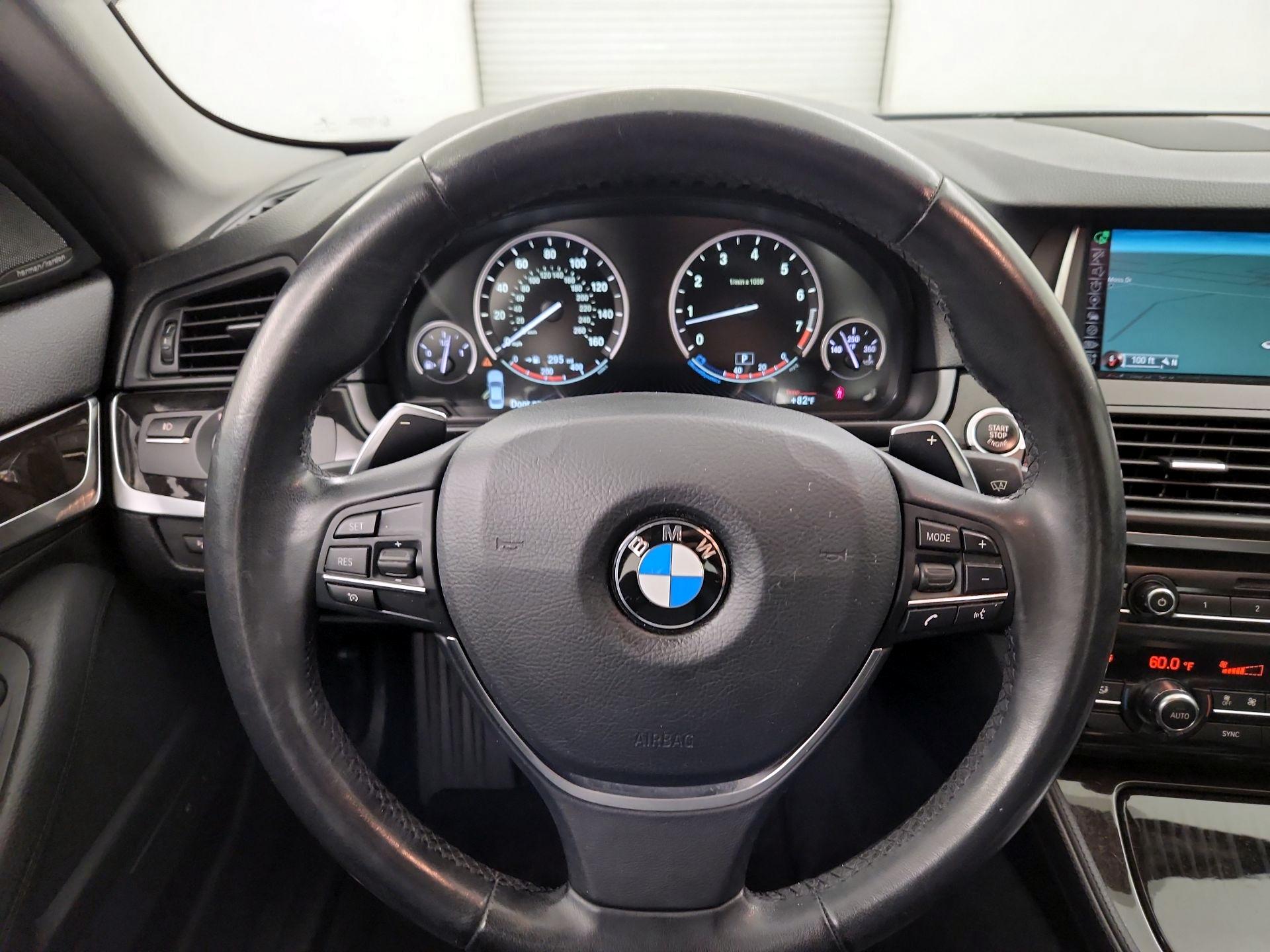 Thumbnail: 2016 BMW 5 Series - 10
