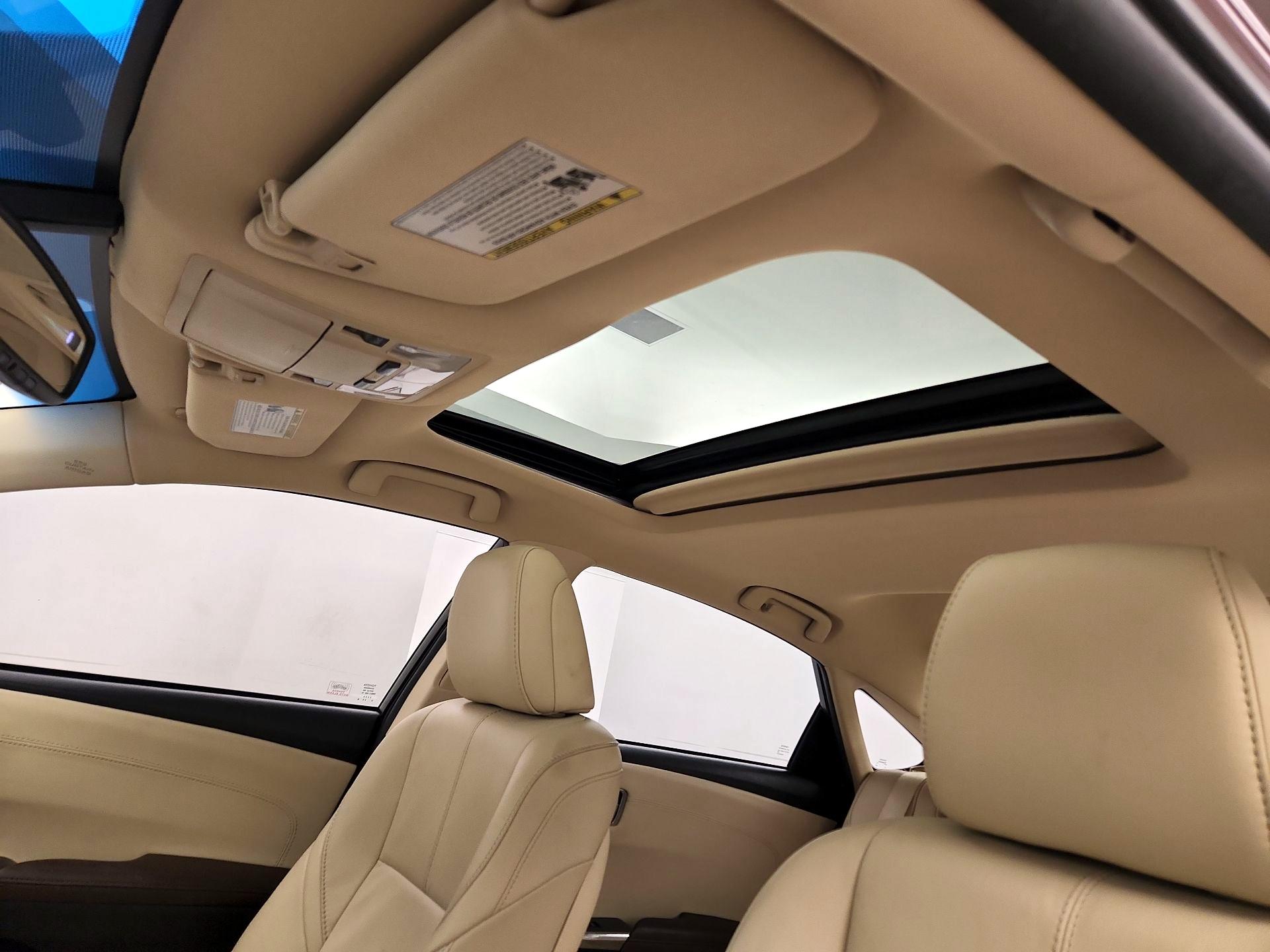 Thumbnail: 2015 Toyota Avalon - 19