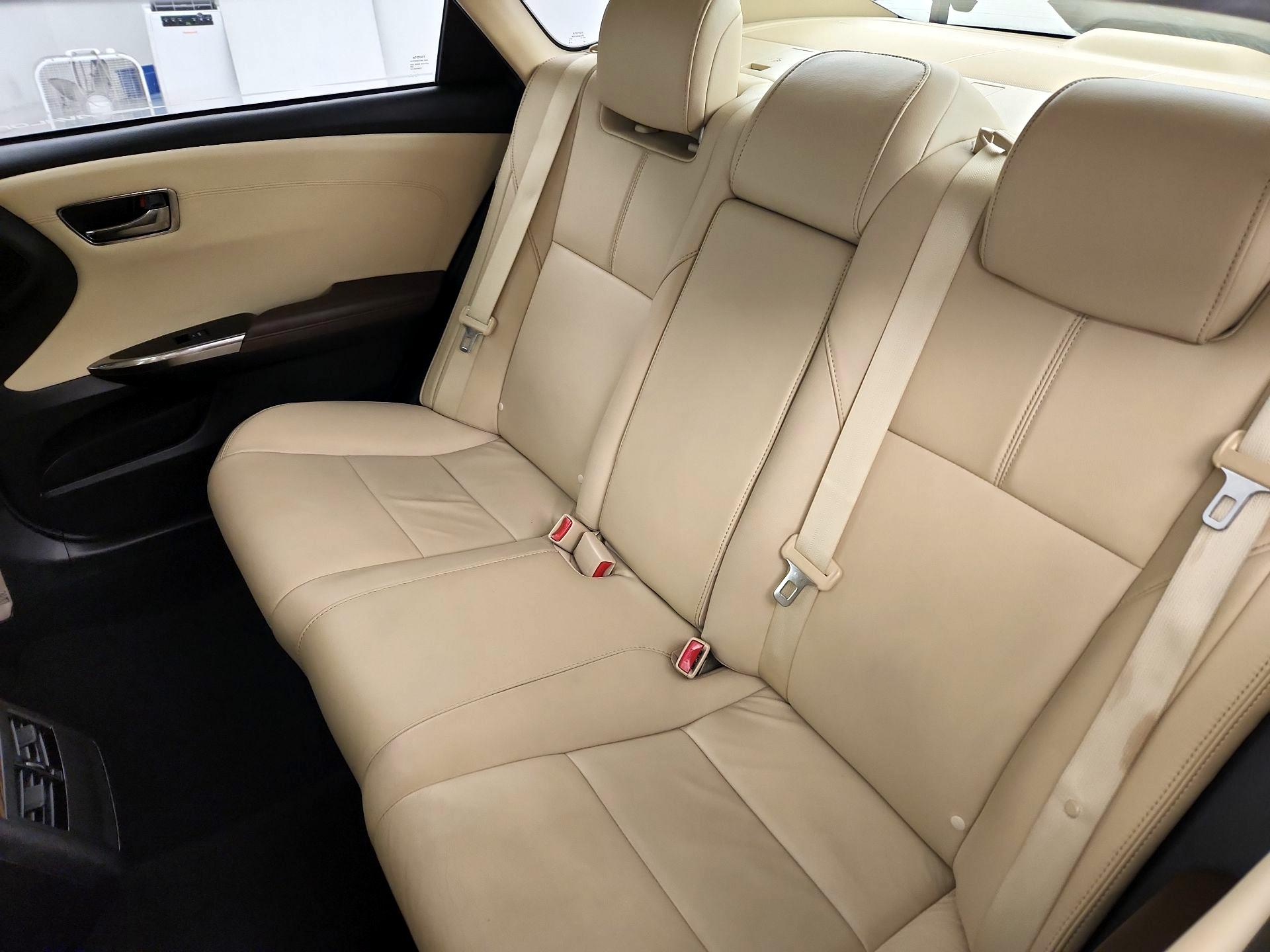 Thumbnail: 2015 Toyota Avalon - 20
