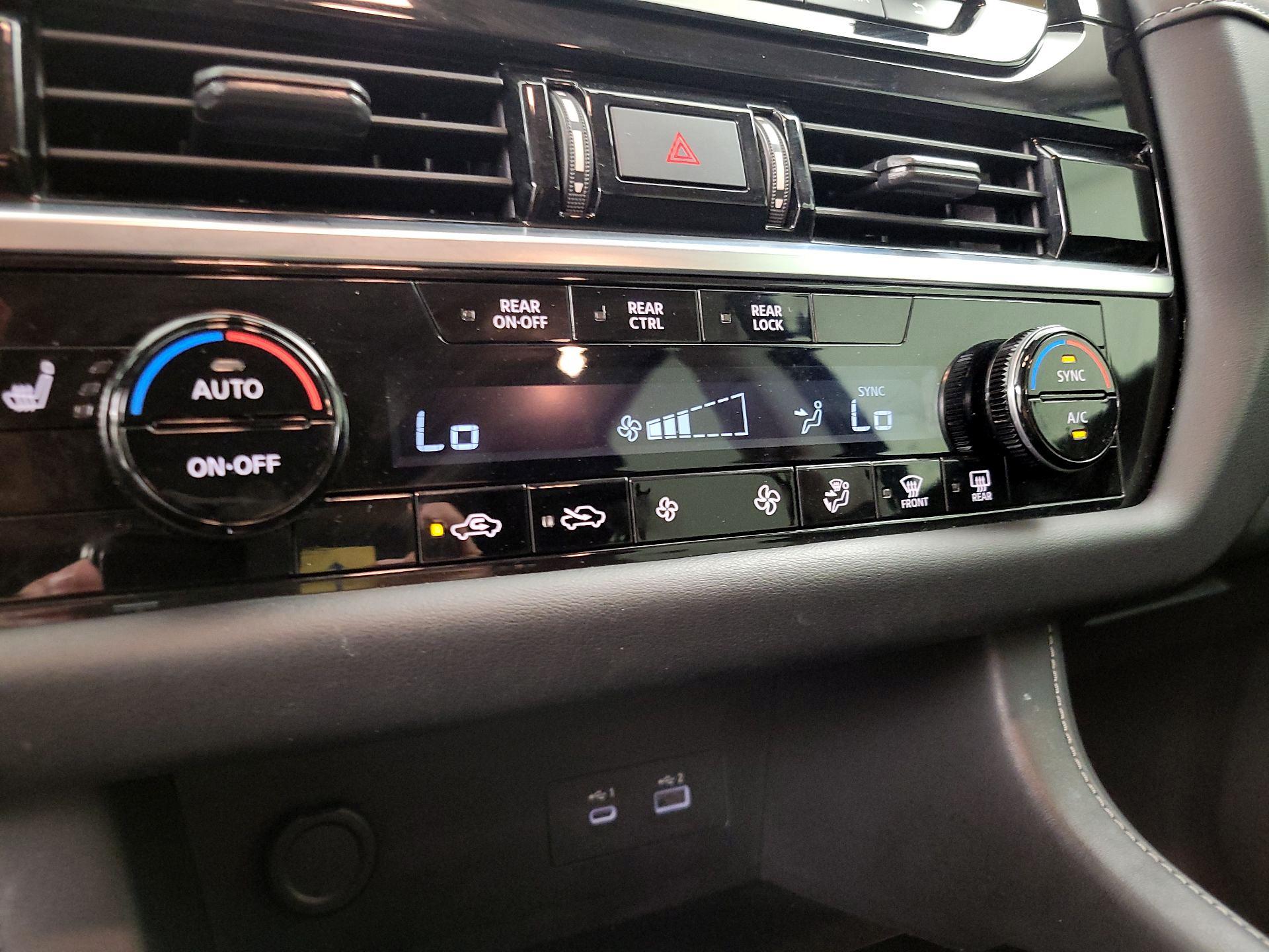 Thumbnail: 2022 Nissan Pathfinder - 16