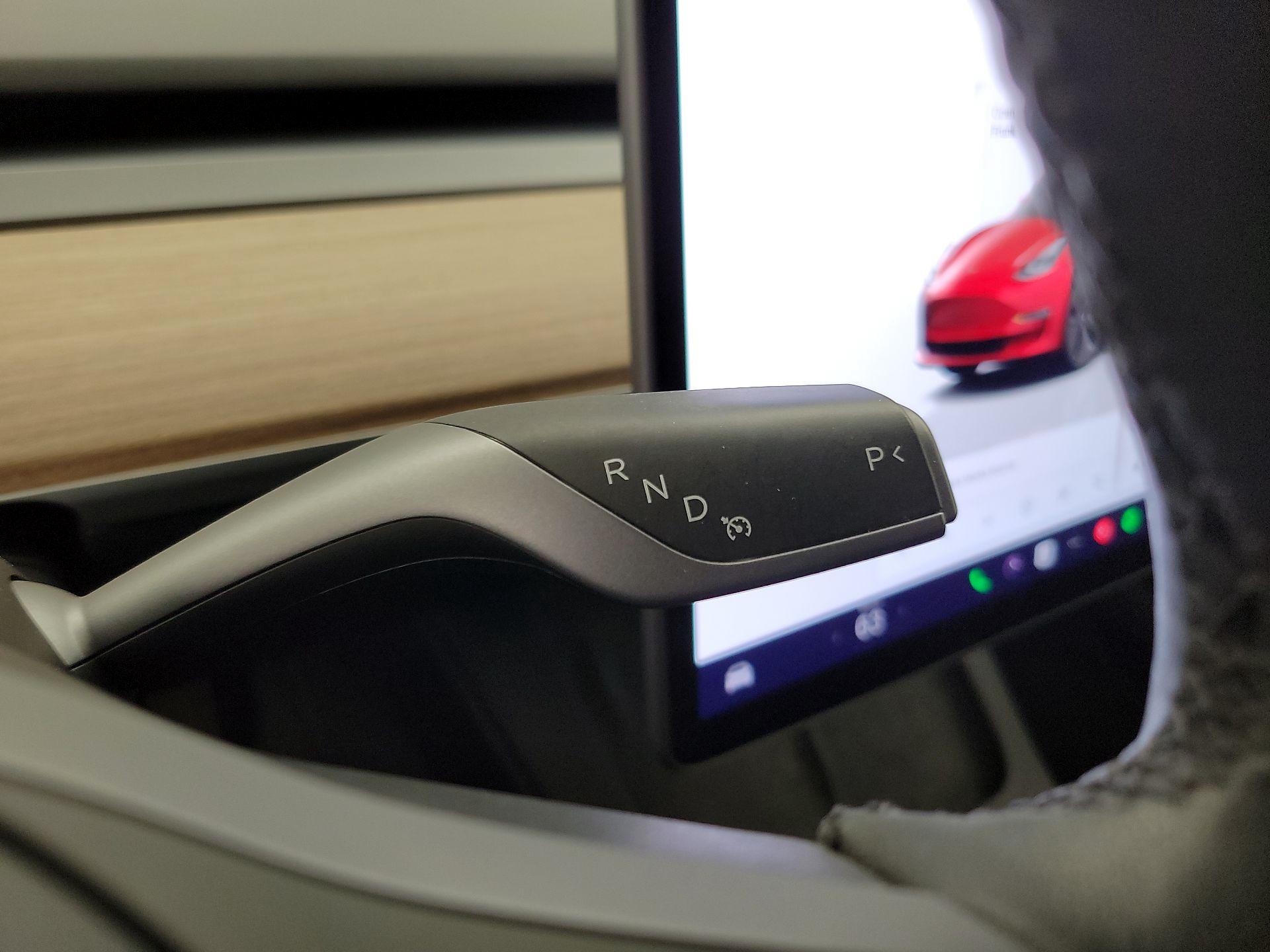 Thumbnail: 2023 Tesla Model 3 - 17