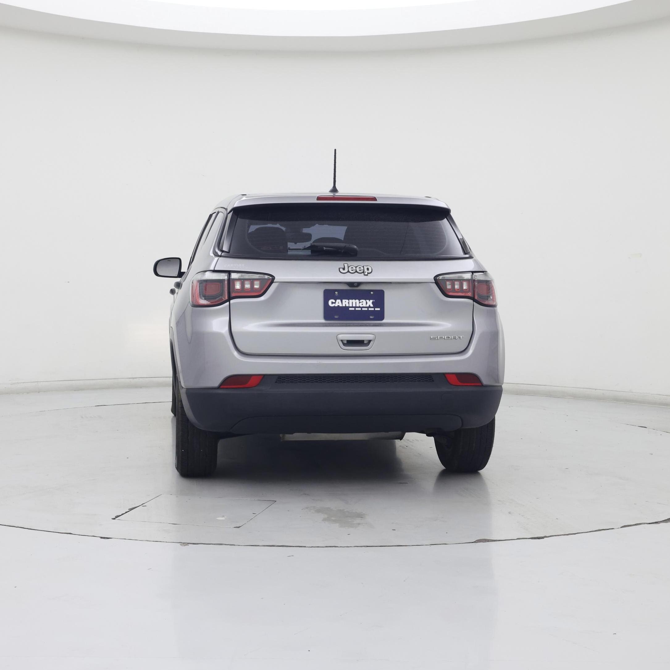 Thumbnail: 2018 Jeep Compass - 6