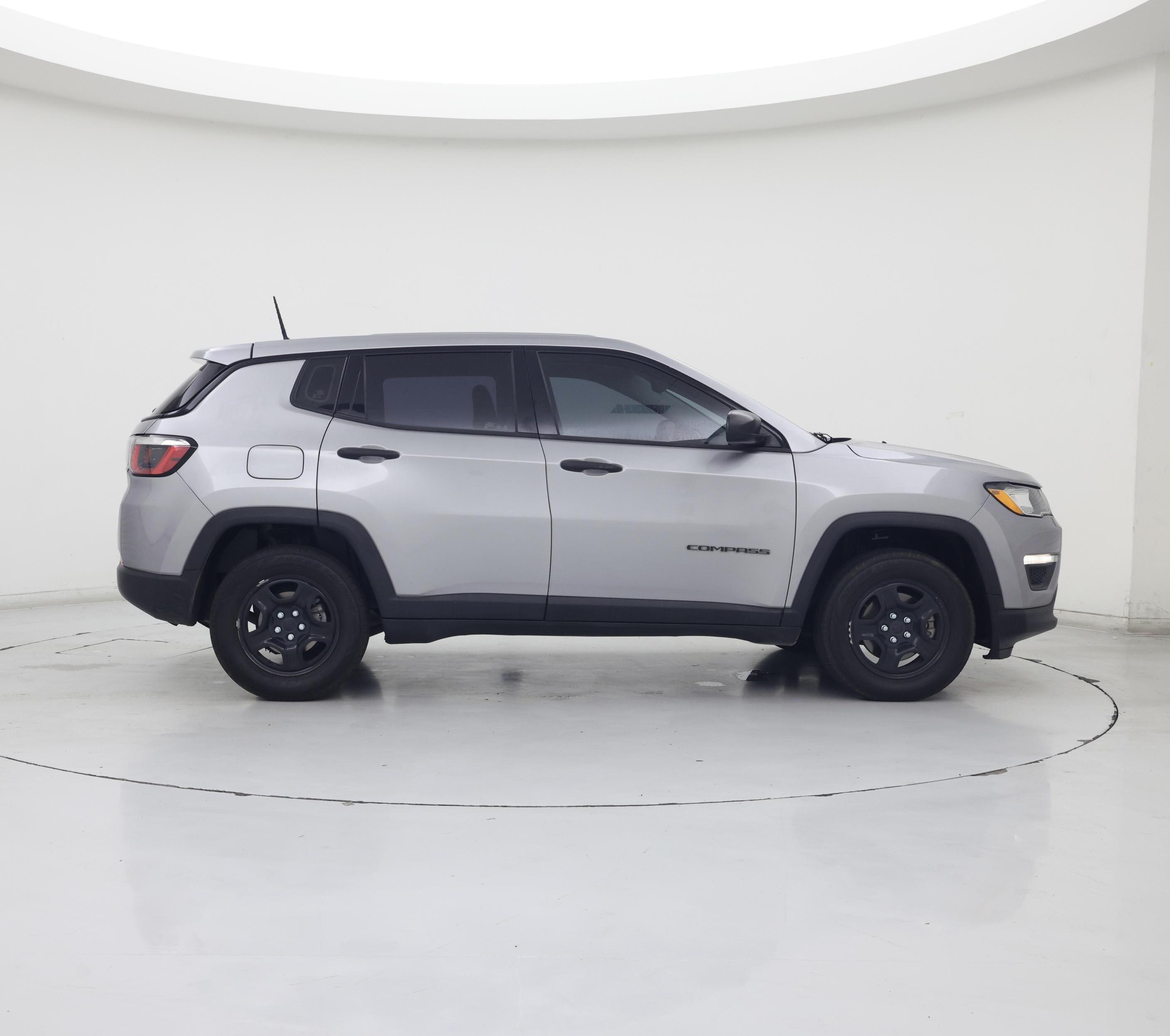 Thumbnail: 2018 Jeep Compass - 7
