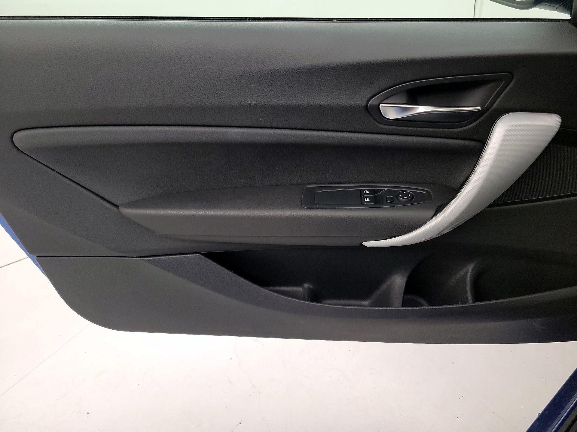 Thumbnail: 2015 BMW 2 Series - 12