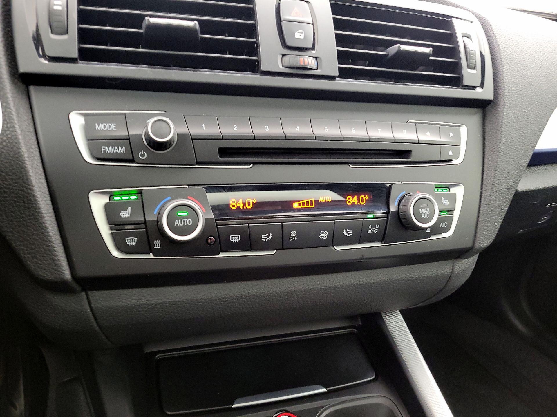 Thumbnail: 2015 BMW 2 Series - 16