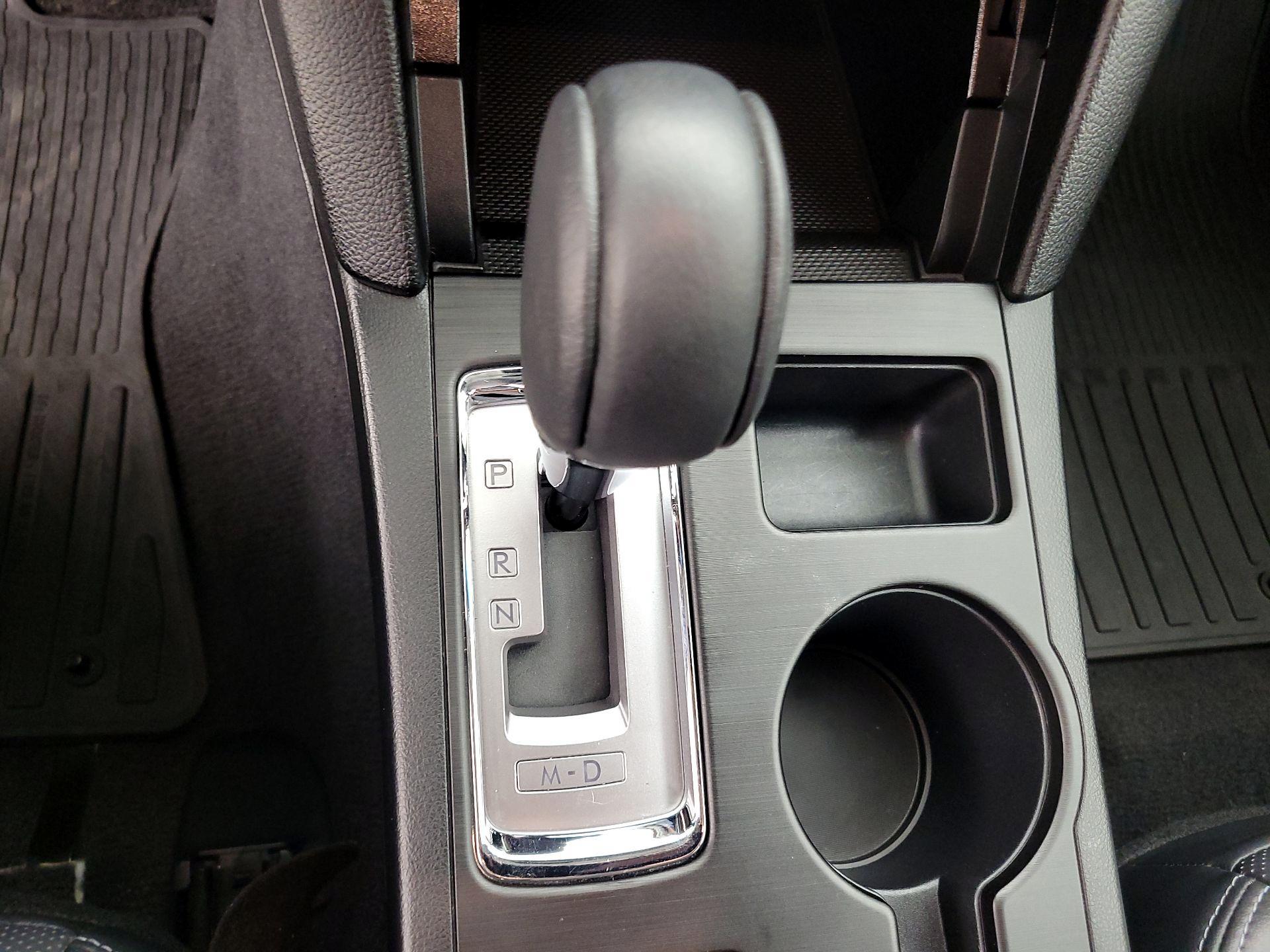 Thumbnail: 2015 Subaru Outback - 17