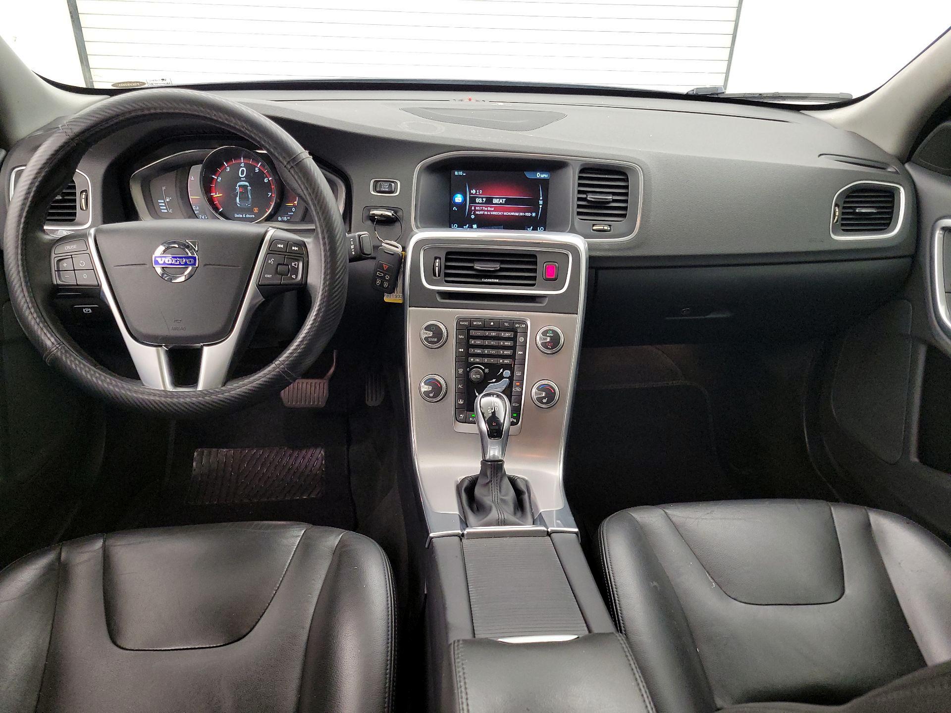 Thumbnail: 2017 Volvo S60 - 9