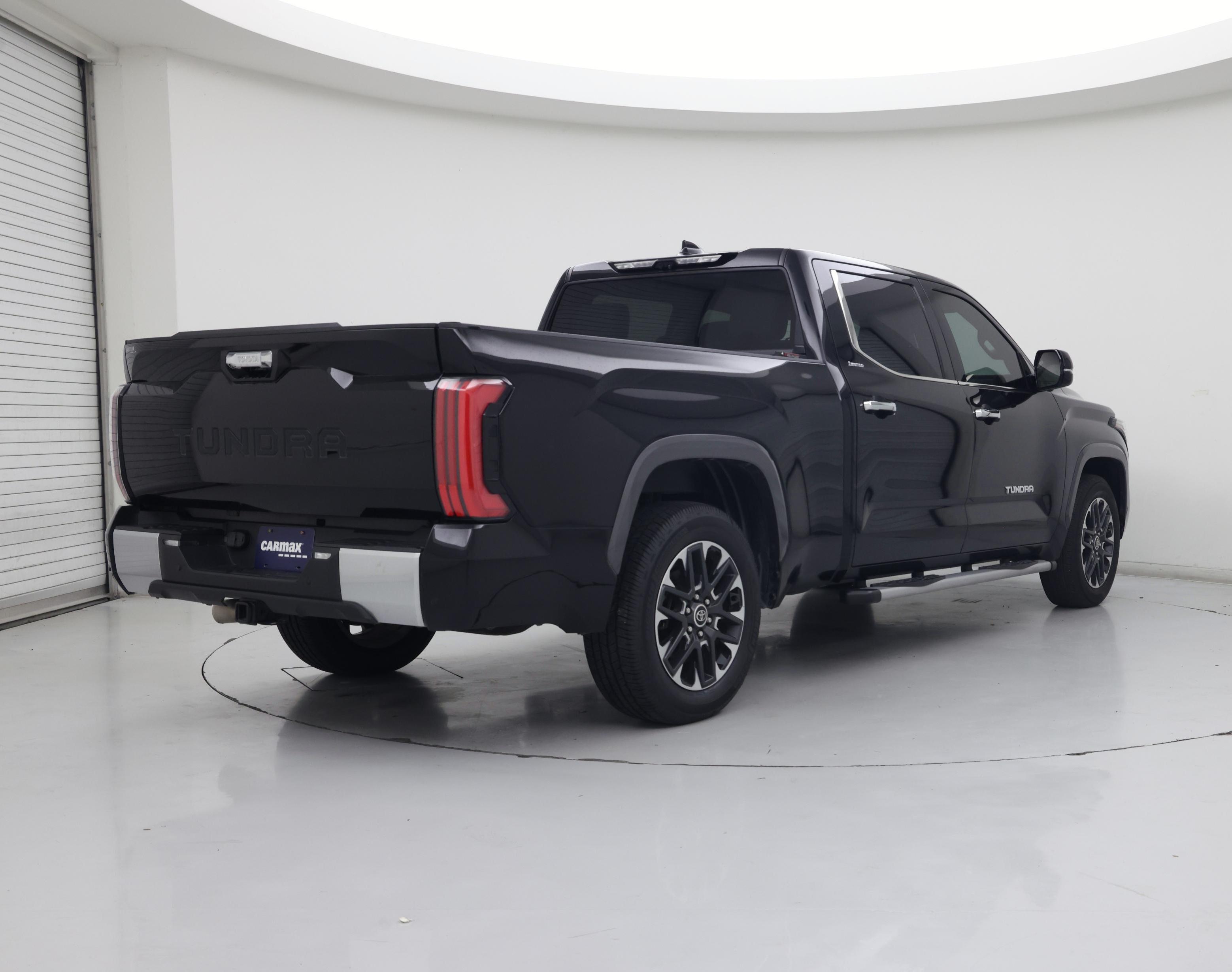 Thumbnail: 2022 Toyota Tundra - 8