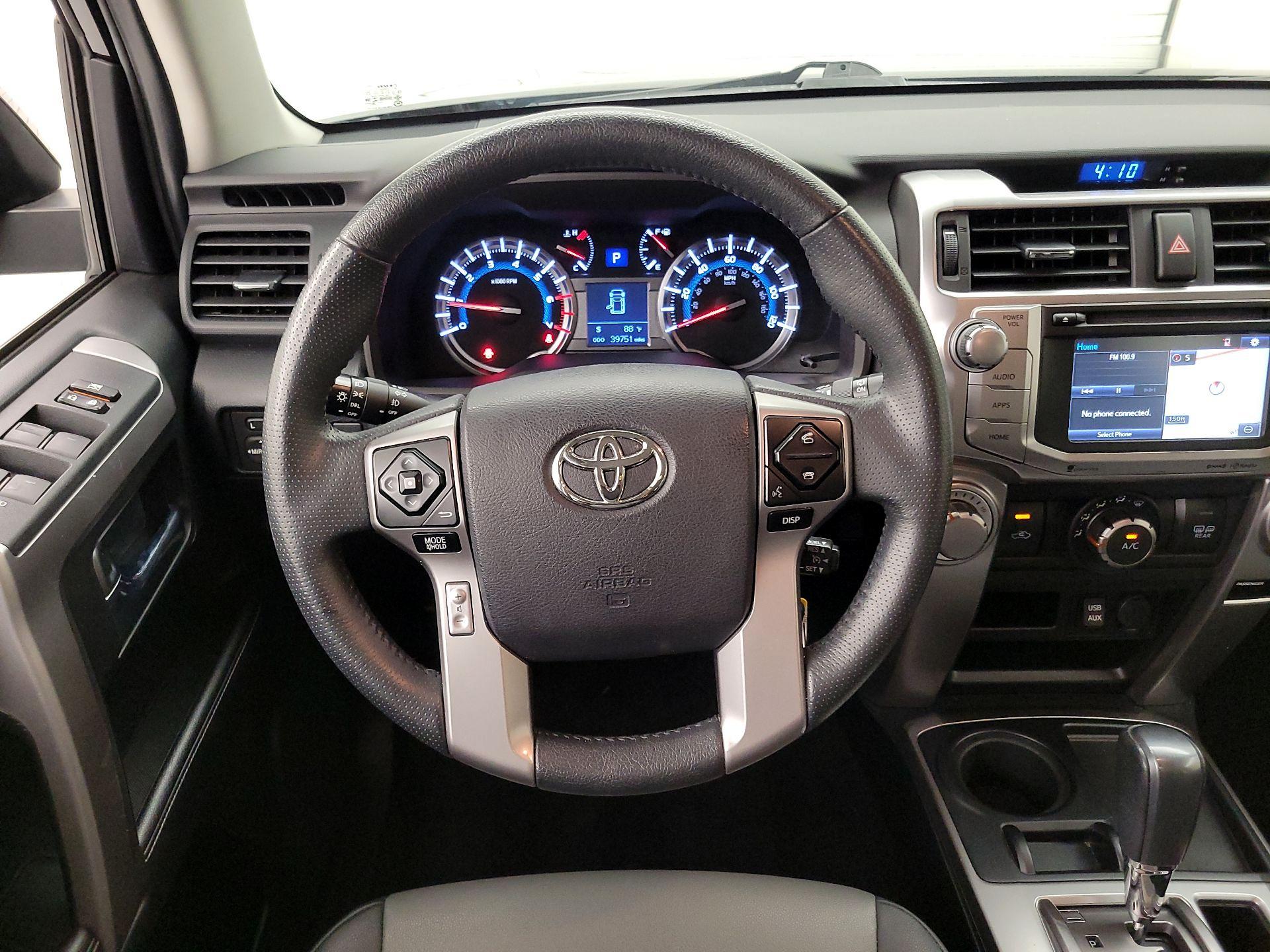 Thumbnail: 2019 Toyota 4Runner - 10