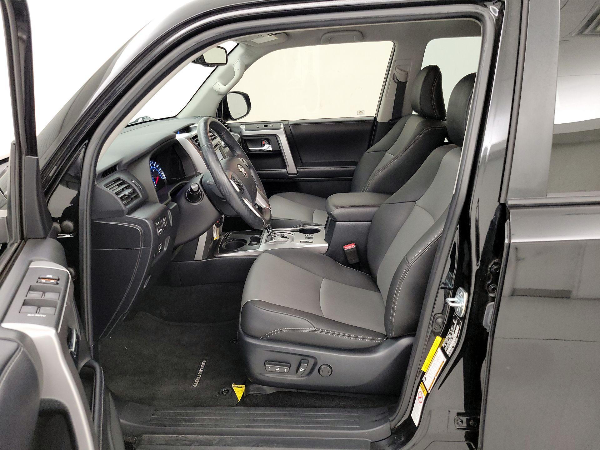 Thumbnail: 2019 Toyota 4Runner - 11