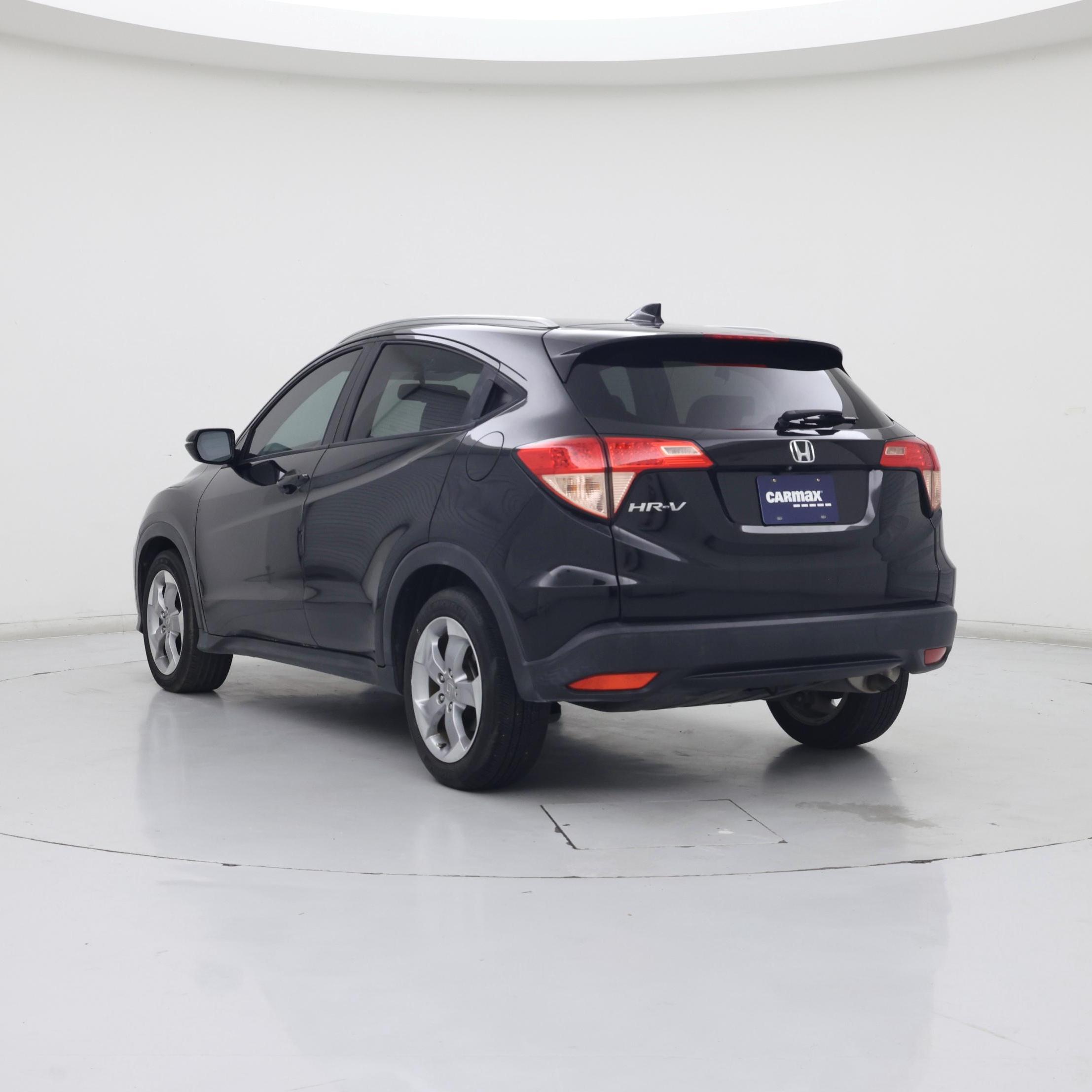 Thumbnail: 2017 Honda HR-V - 2