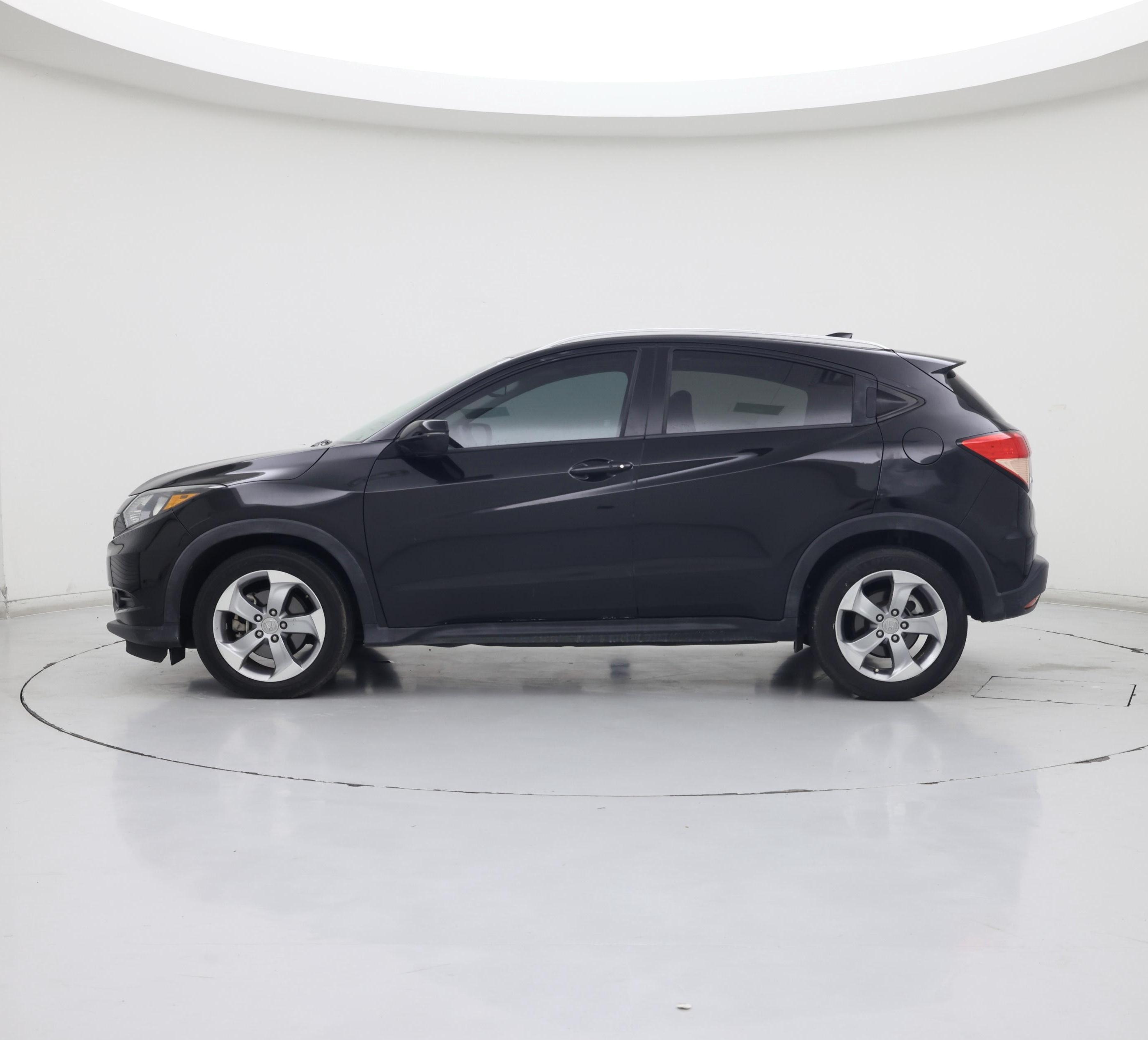 Thumbnail: 2017 Honda HR-V - 3
