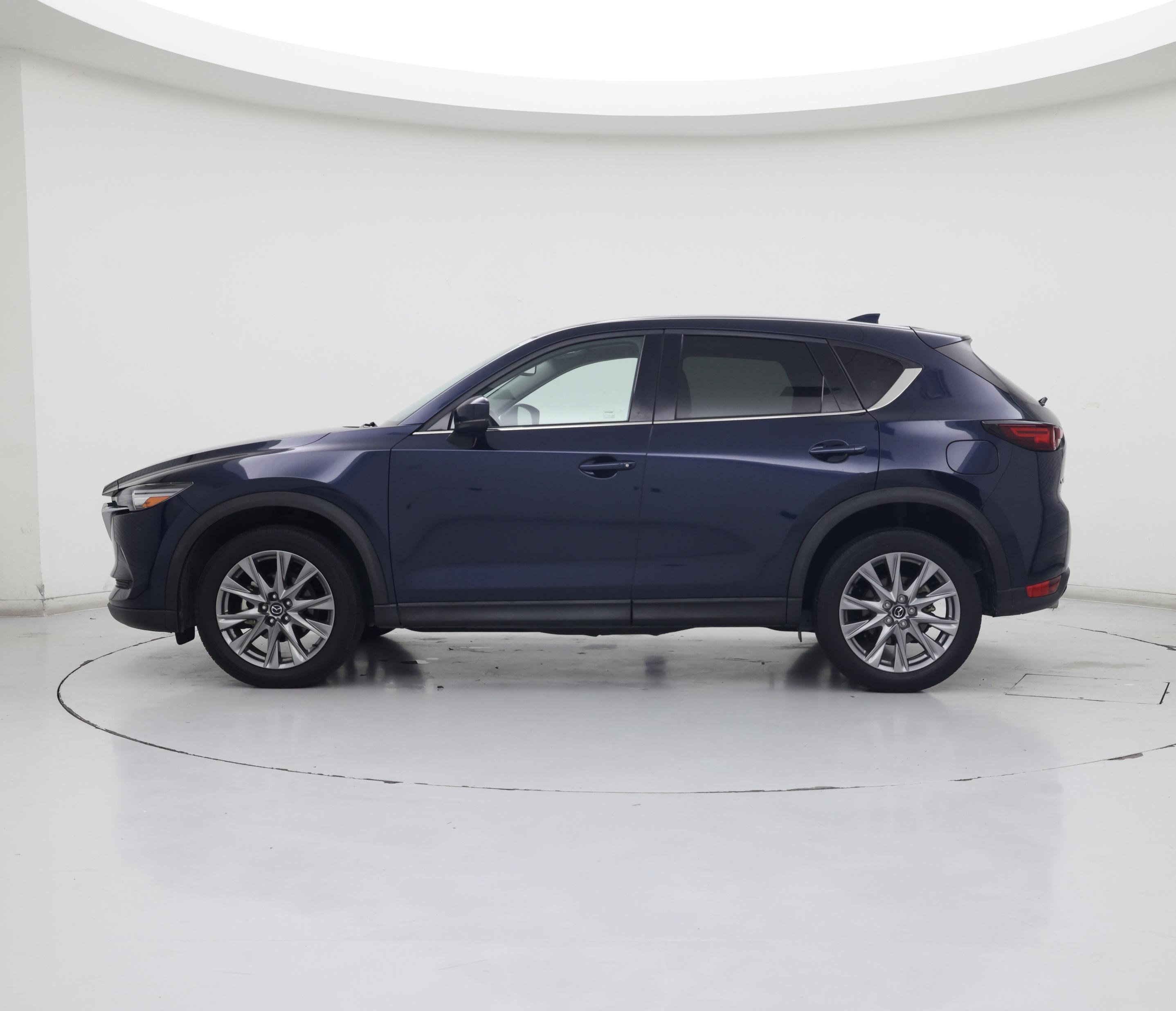 Thumbnail: 2021 Mazda CX-5 - 3