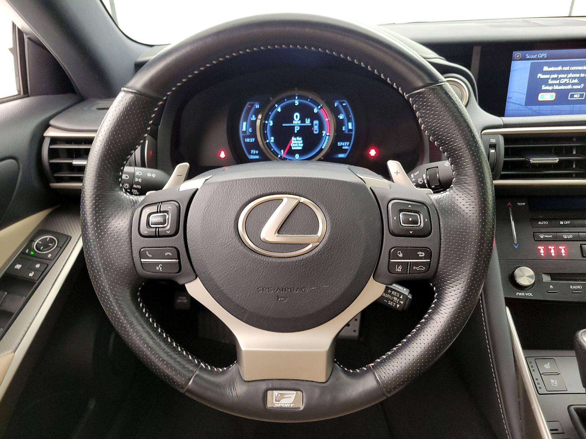 Thumbnail: 2017 Lexus IS - 10