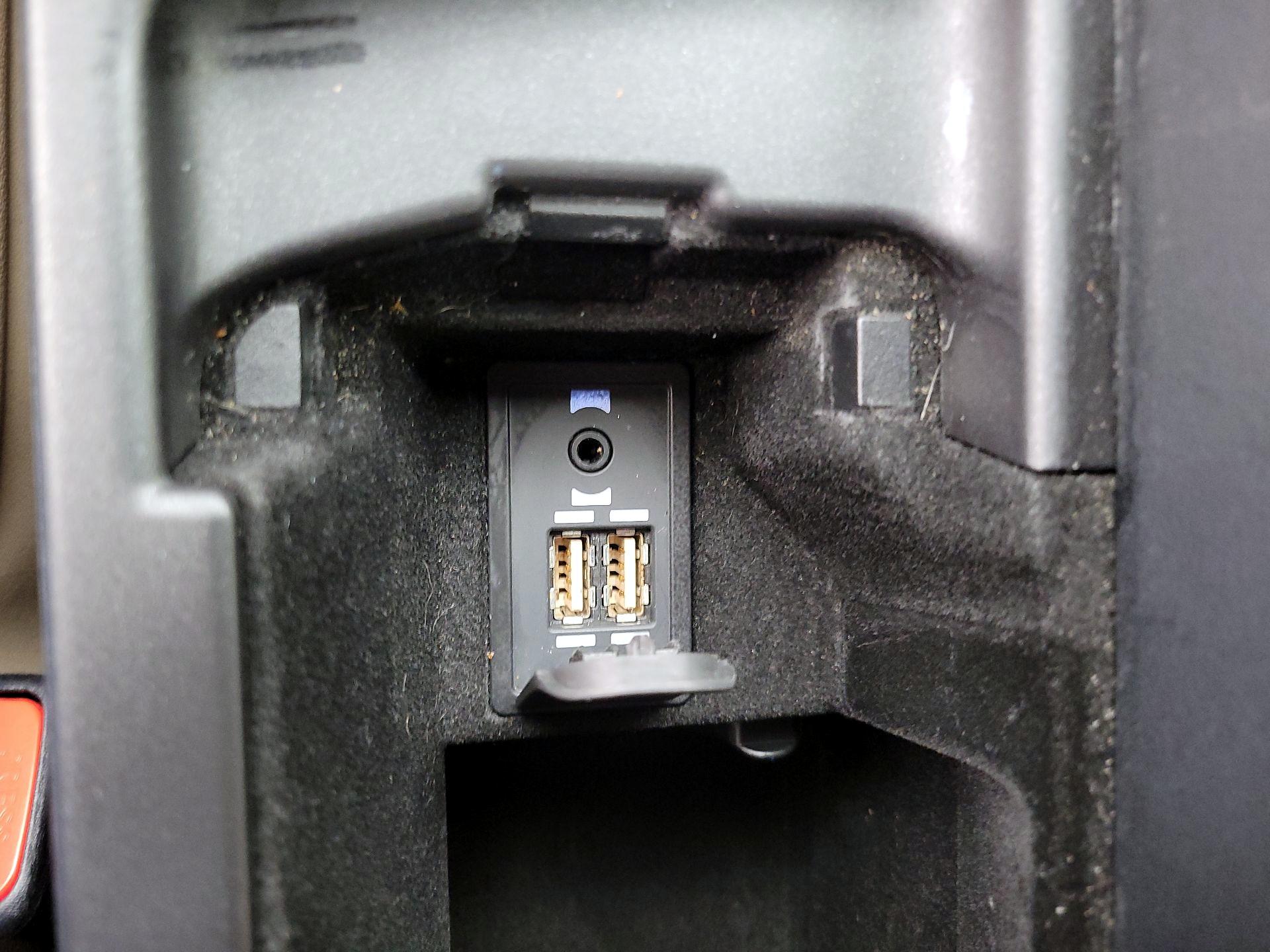 Thumbnail: 2017 Lexus IS - 18