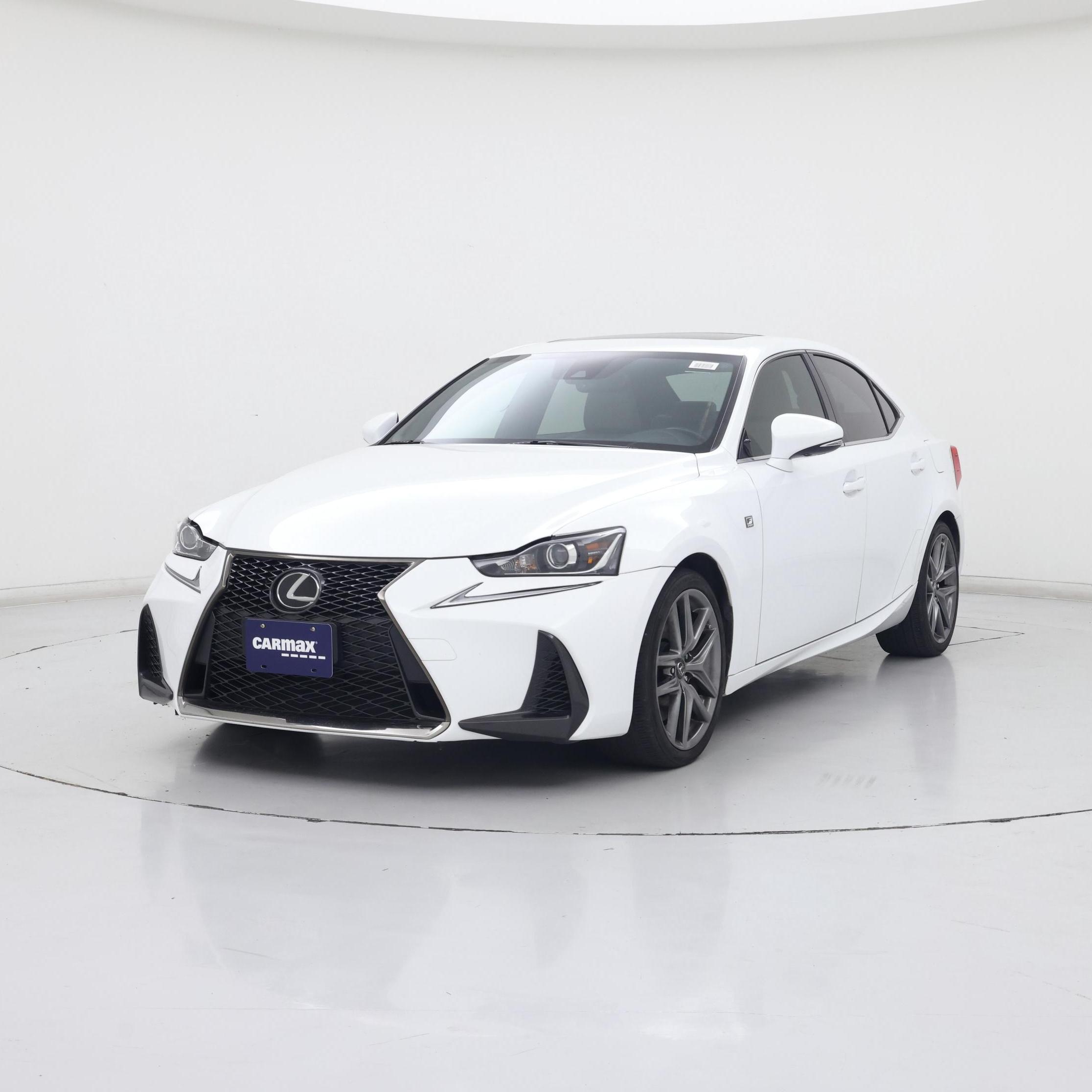 Thumbnail: 2017 Lexus IS - 4