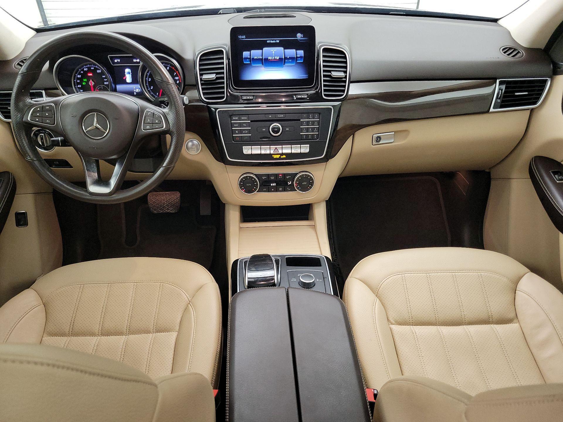Thumbnail: 2018 Mercedes-Benz GLE - 9