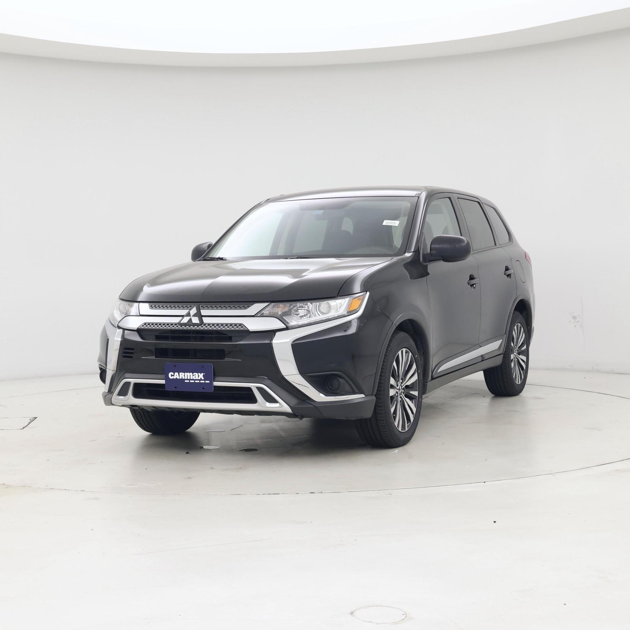 Thumbnail: 2020 Mitsubishi Outlander - 4
