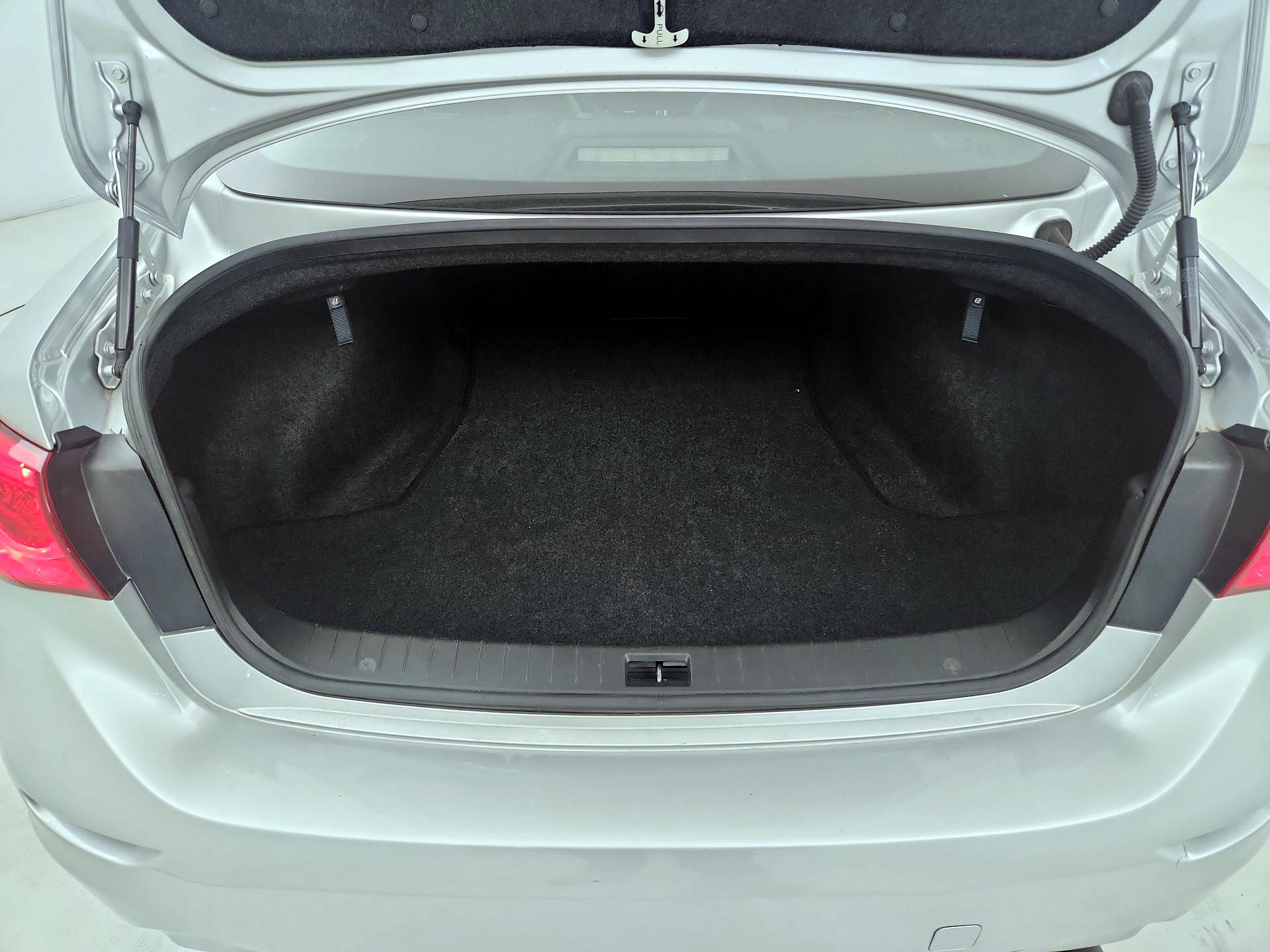 Thumbnail: 2017 INFINITI Q50 - 16