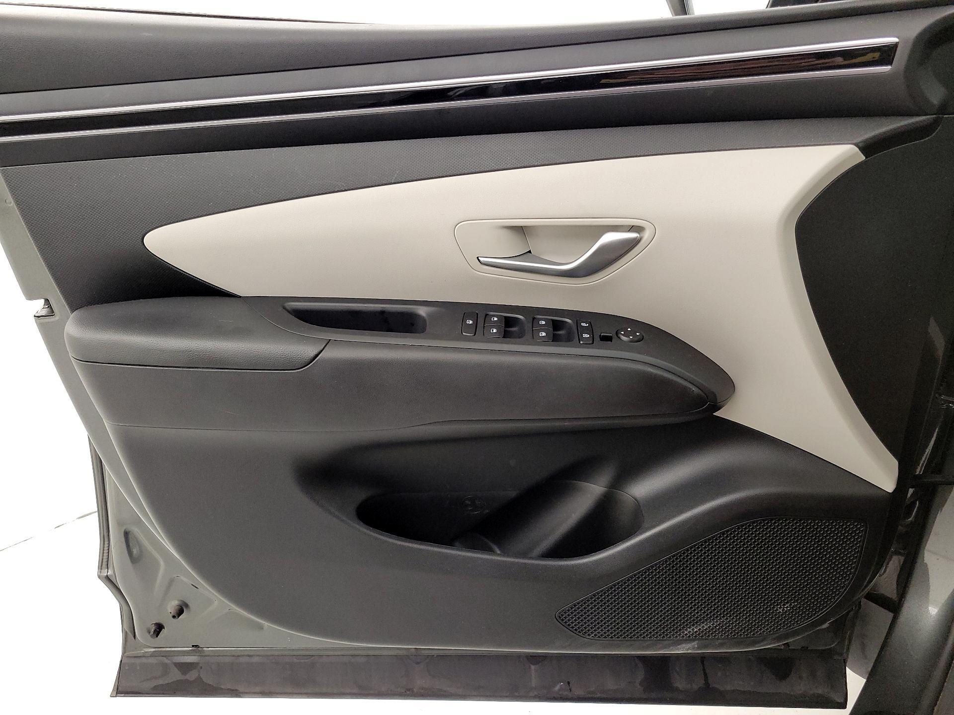 Thumbnail: 2023 Hyundai Tucson - 12