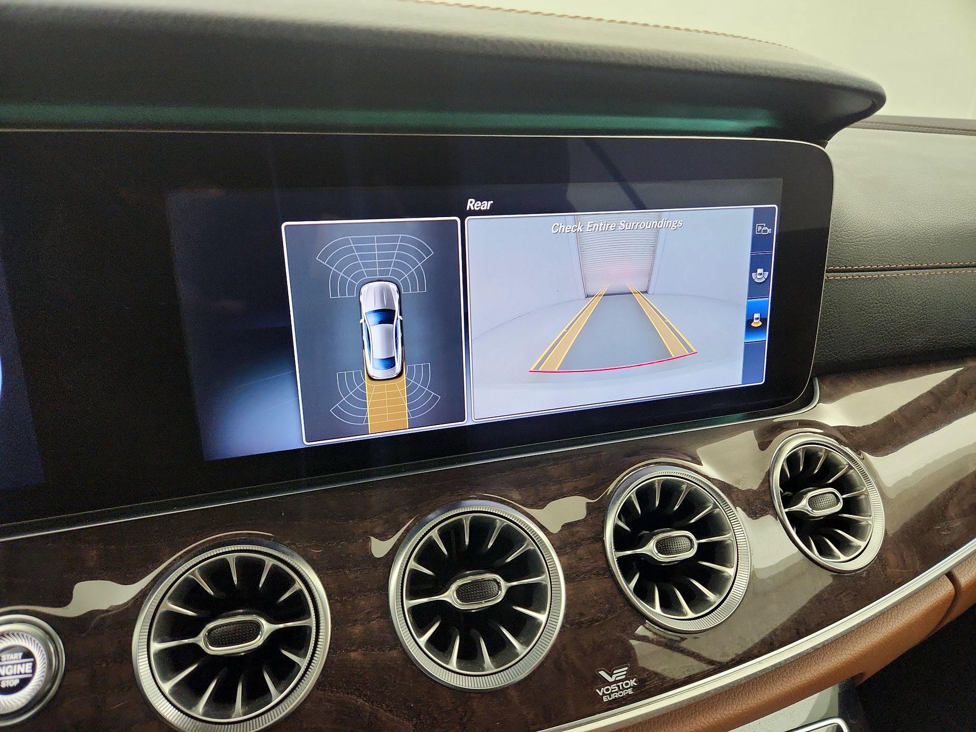 Thumbnail: 2018 Mercedes-Benz E-Class - 13