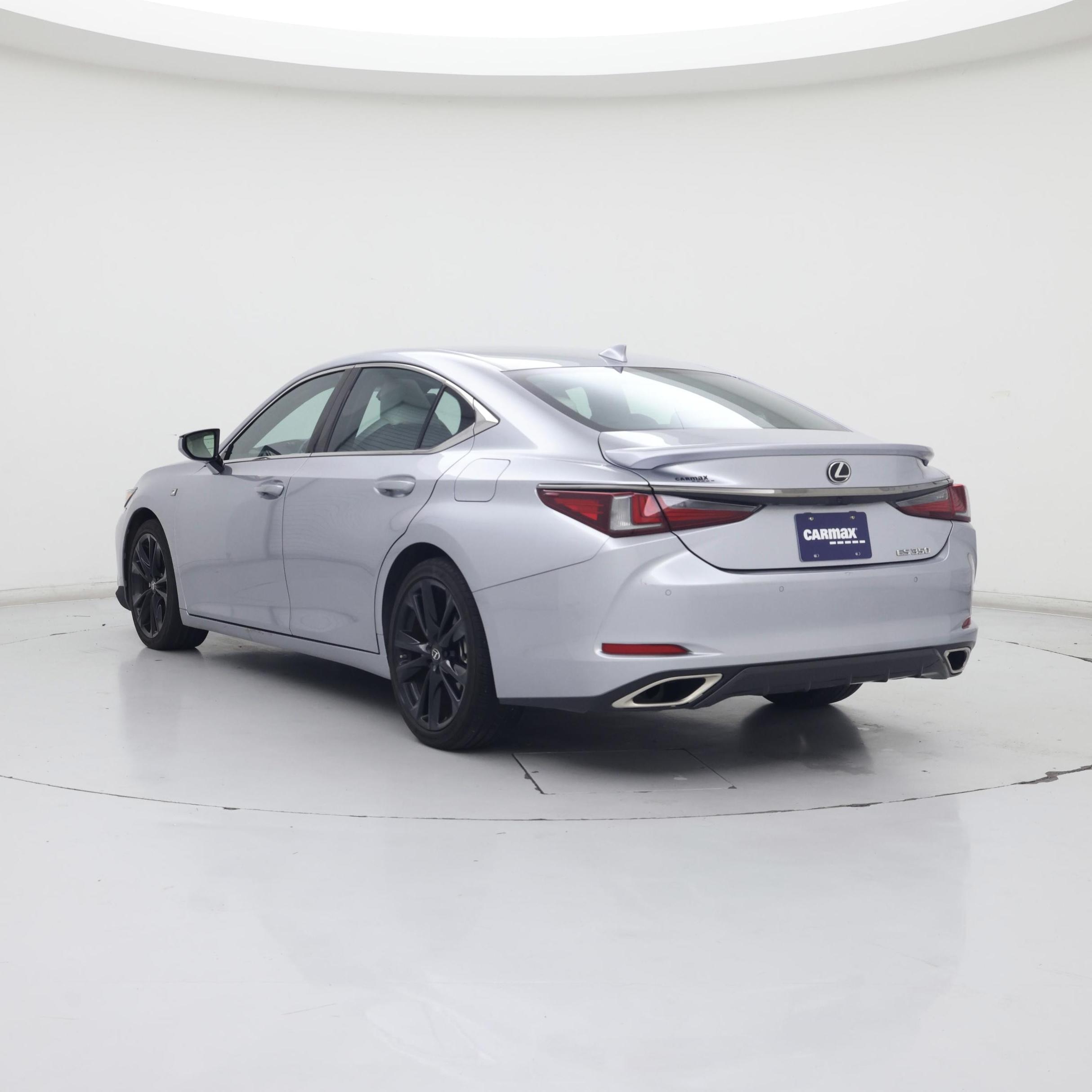 Thumbnail: 2022 Lexus ES - 2
