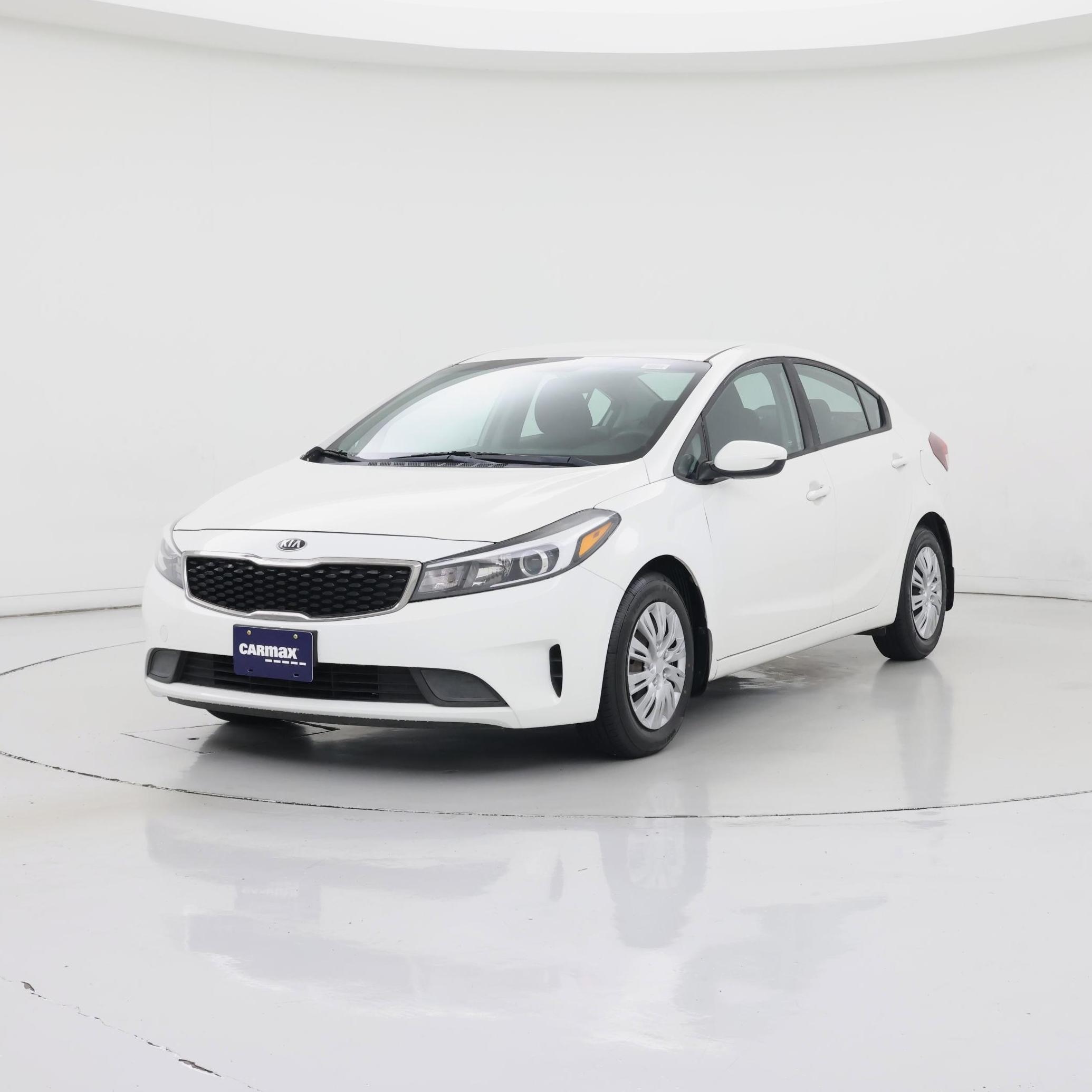 Thumbnail: 2018 Kia Forte - 4