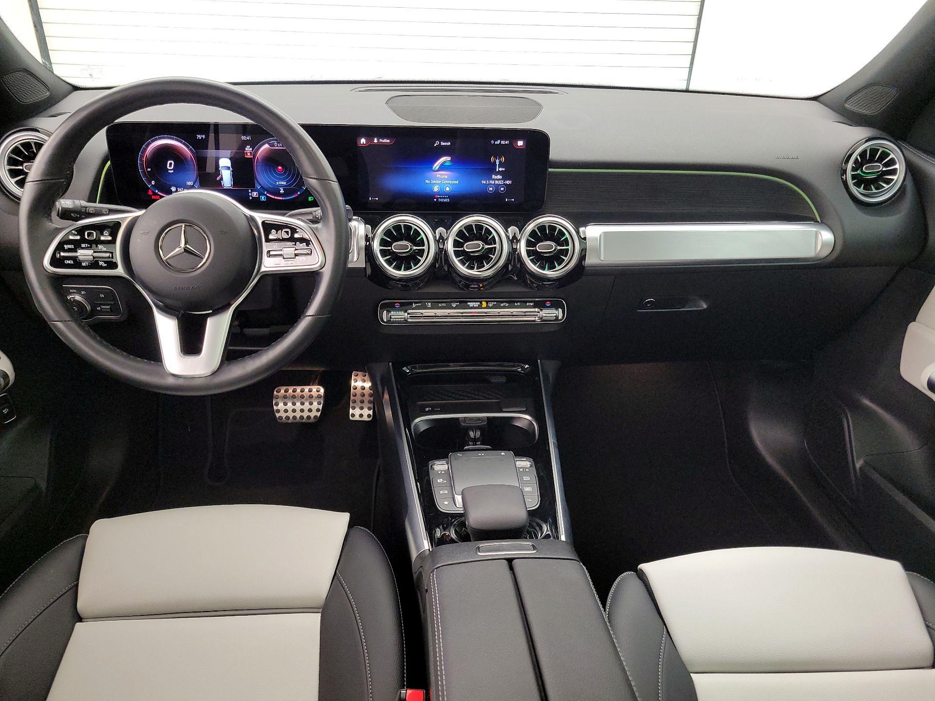 Thumbnail: 2023 Mercedes-Benz GLB - 9