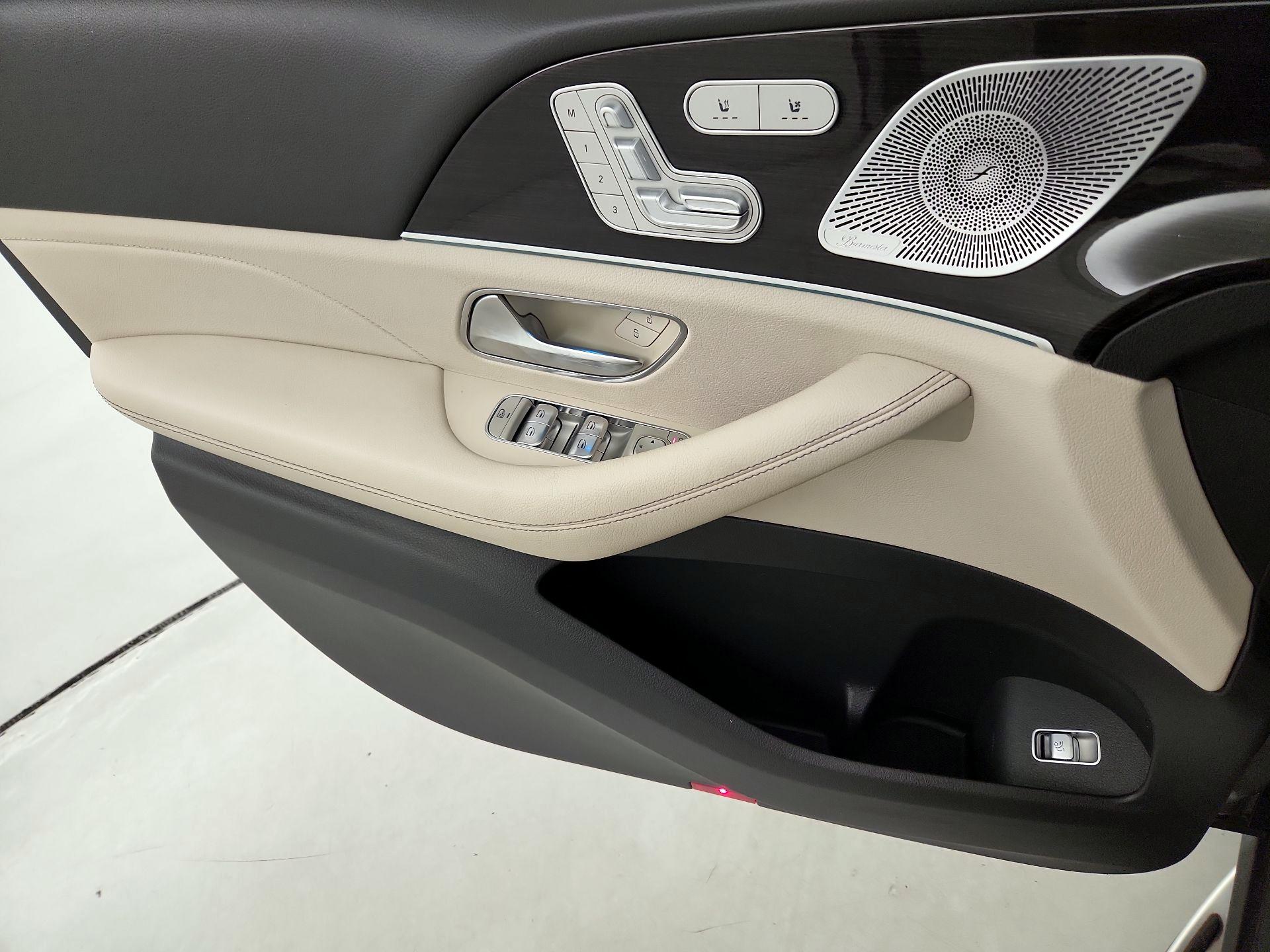 Thumbnail: 2020 Mercedes-Benz GLE - 12