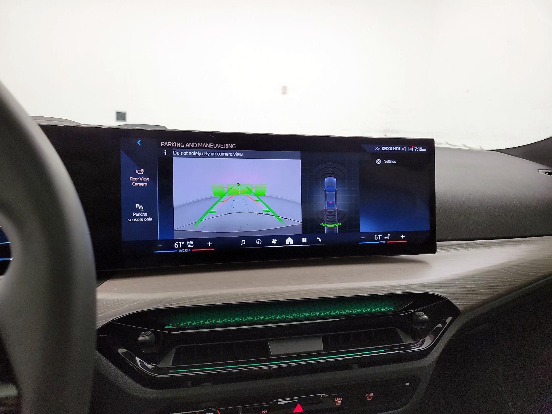 Thumbnail: 2025 BMW 4 Series - 15