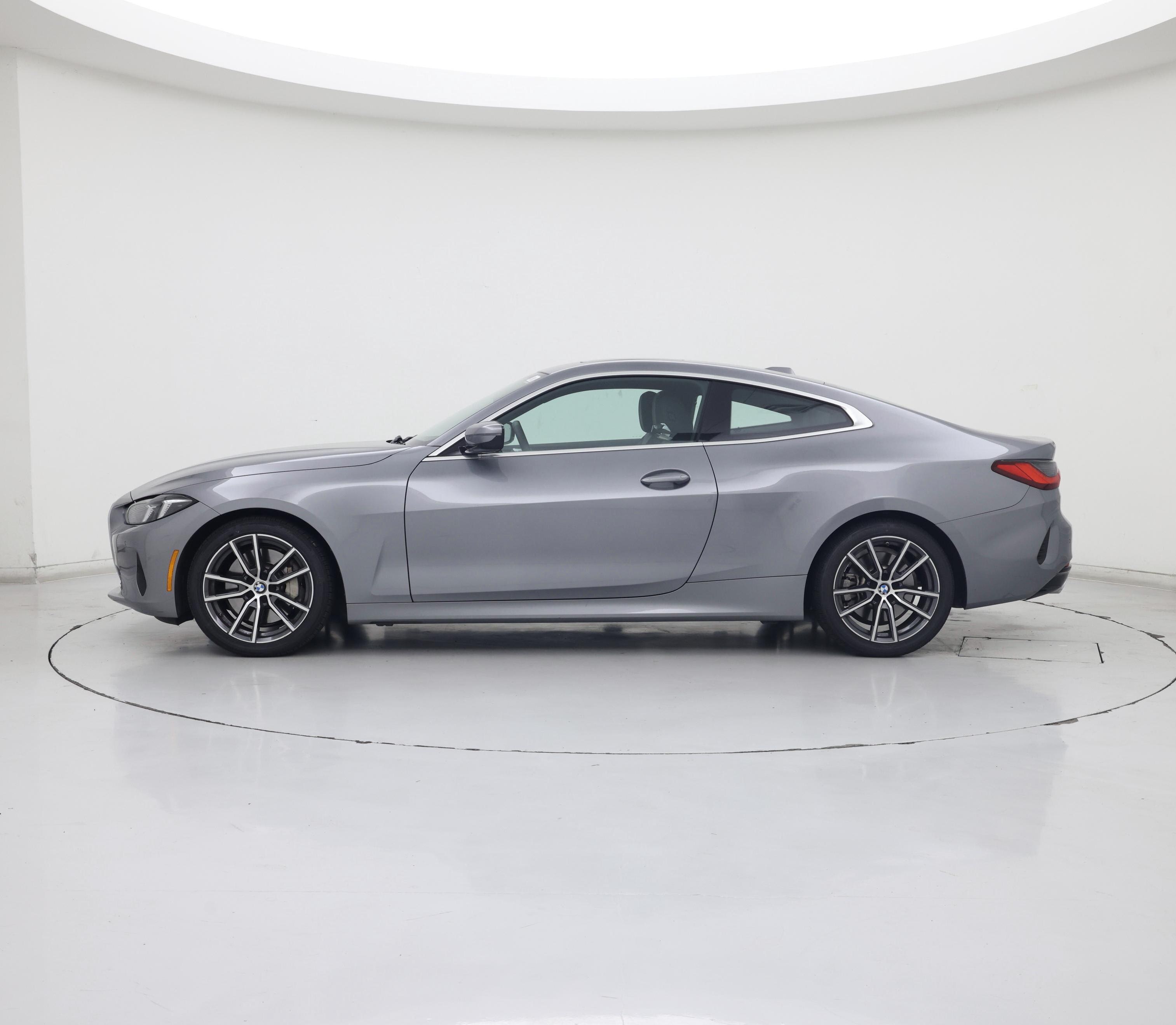 Thumbnail: 2025 BMW 4 Series - 3