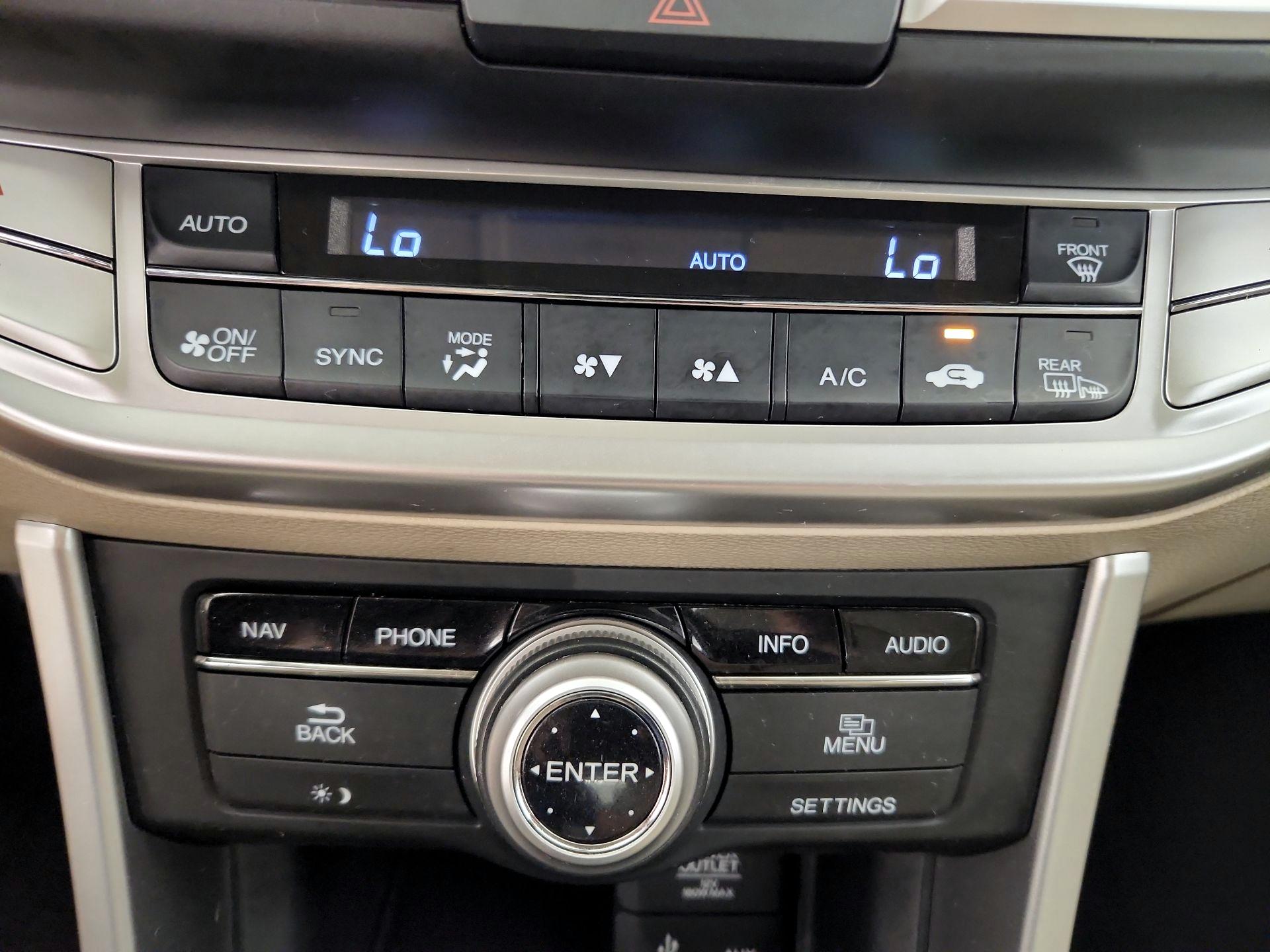 Thumbnail: 2014 Honda Accord - 17