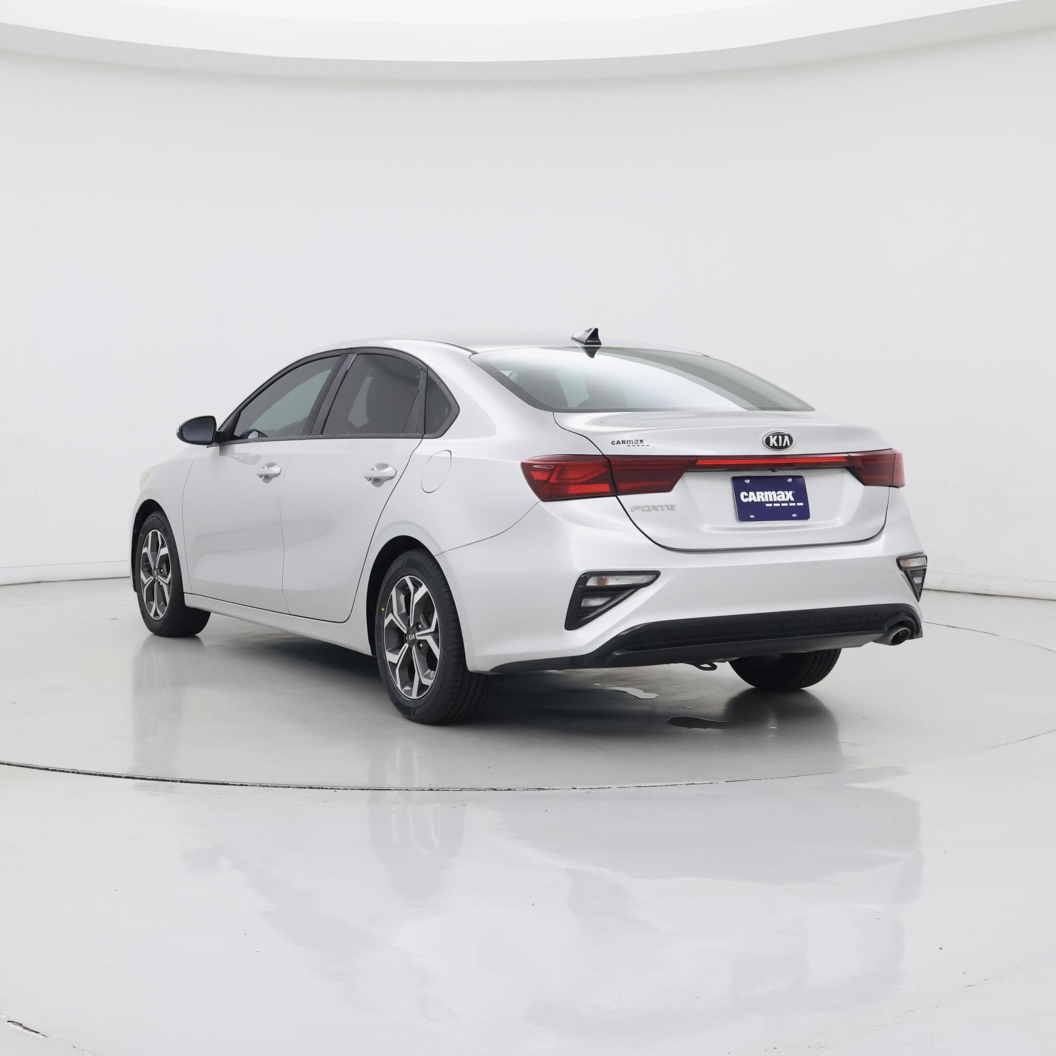 Thumbnail: 2019 Kia Forte - 2