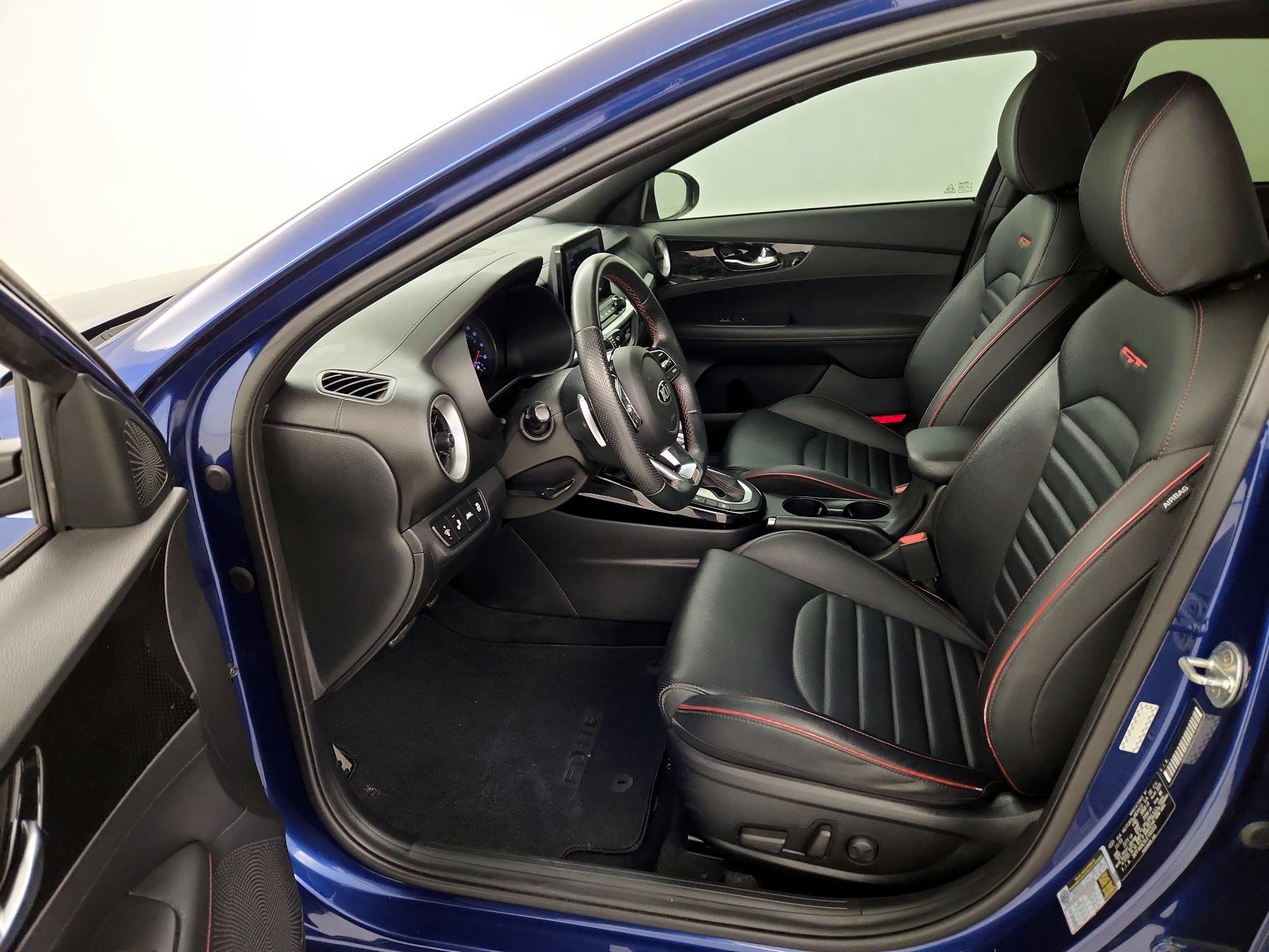 Thumbnail: 2020 Kia Forte - 11