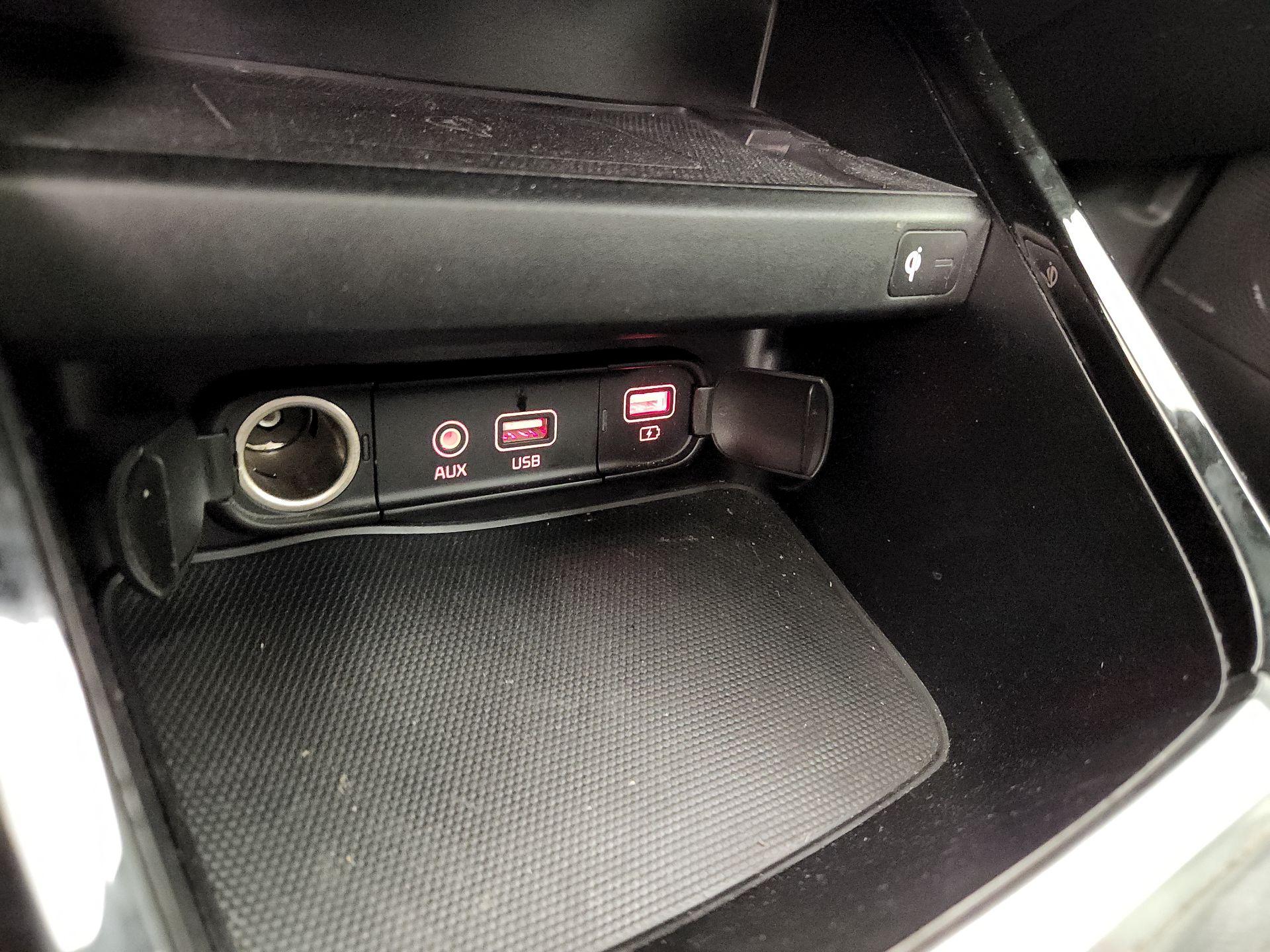 Thumbnail: 2020 Kia Forte - 18