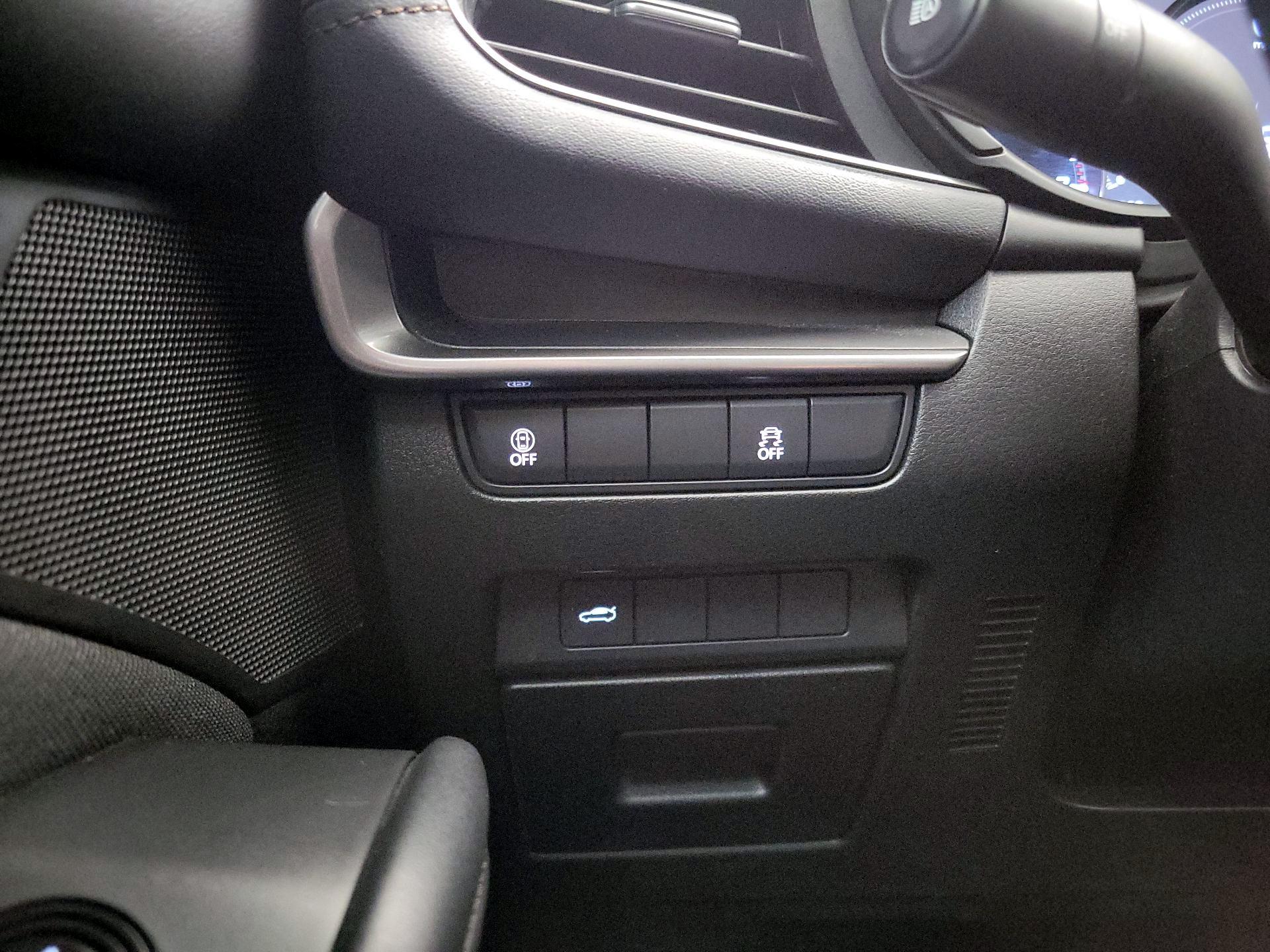 Thumbnail: 2022 Mazda Mazda3 - 13