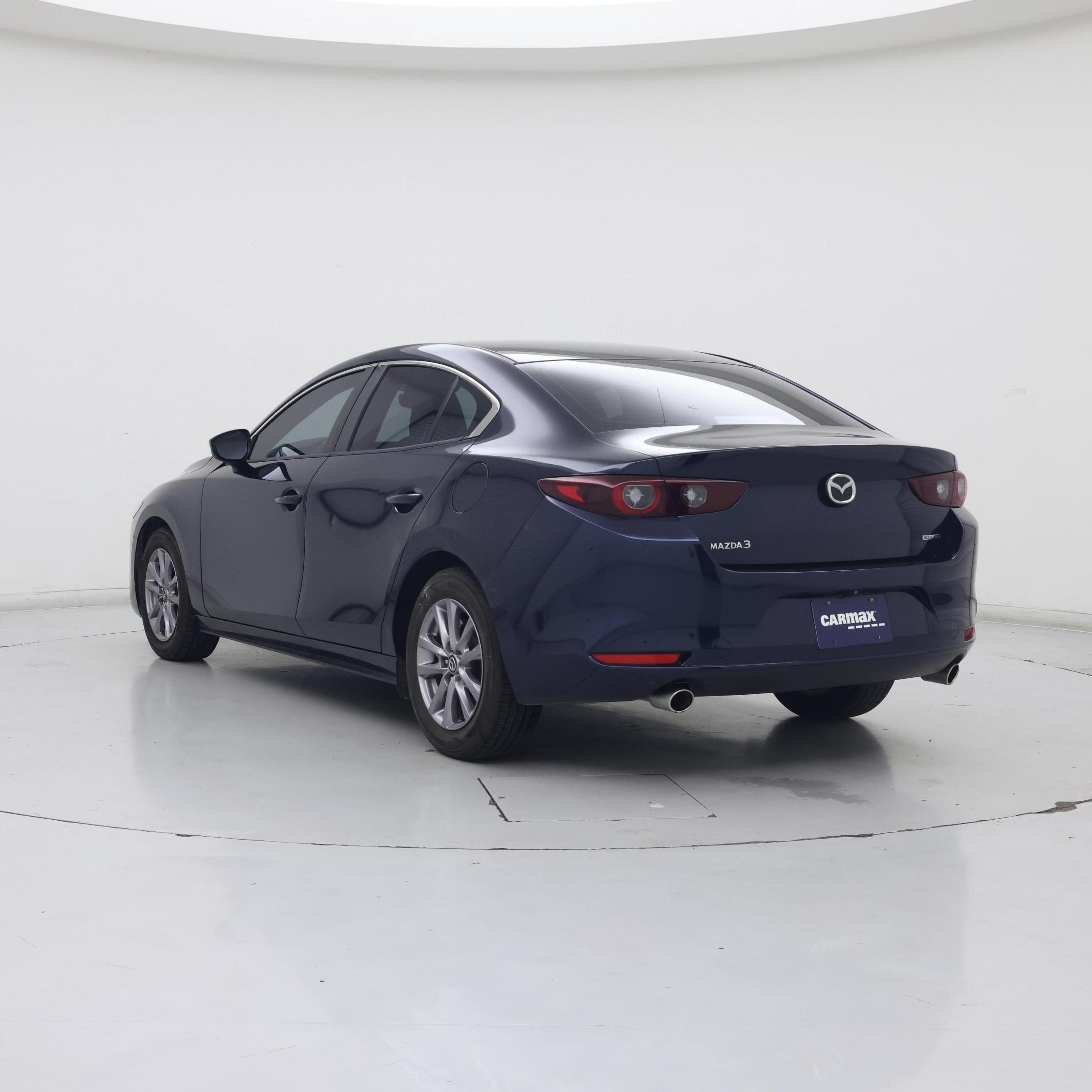 Thumbnail: 2022 Mazda Mazda3 - 2